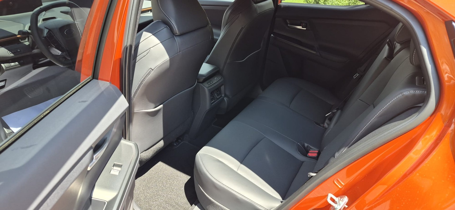 SUBARU Uncharted eV Luxury 77 kWh AWD-image-15