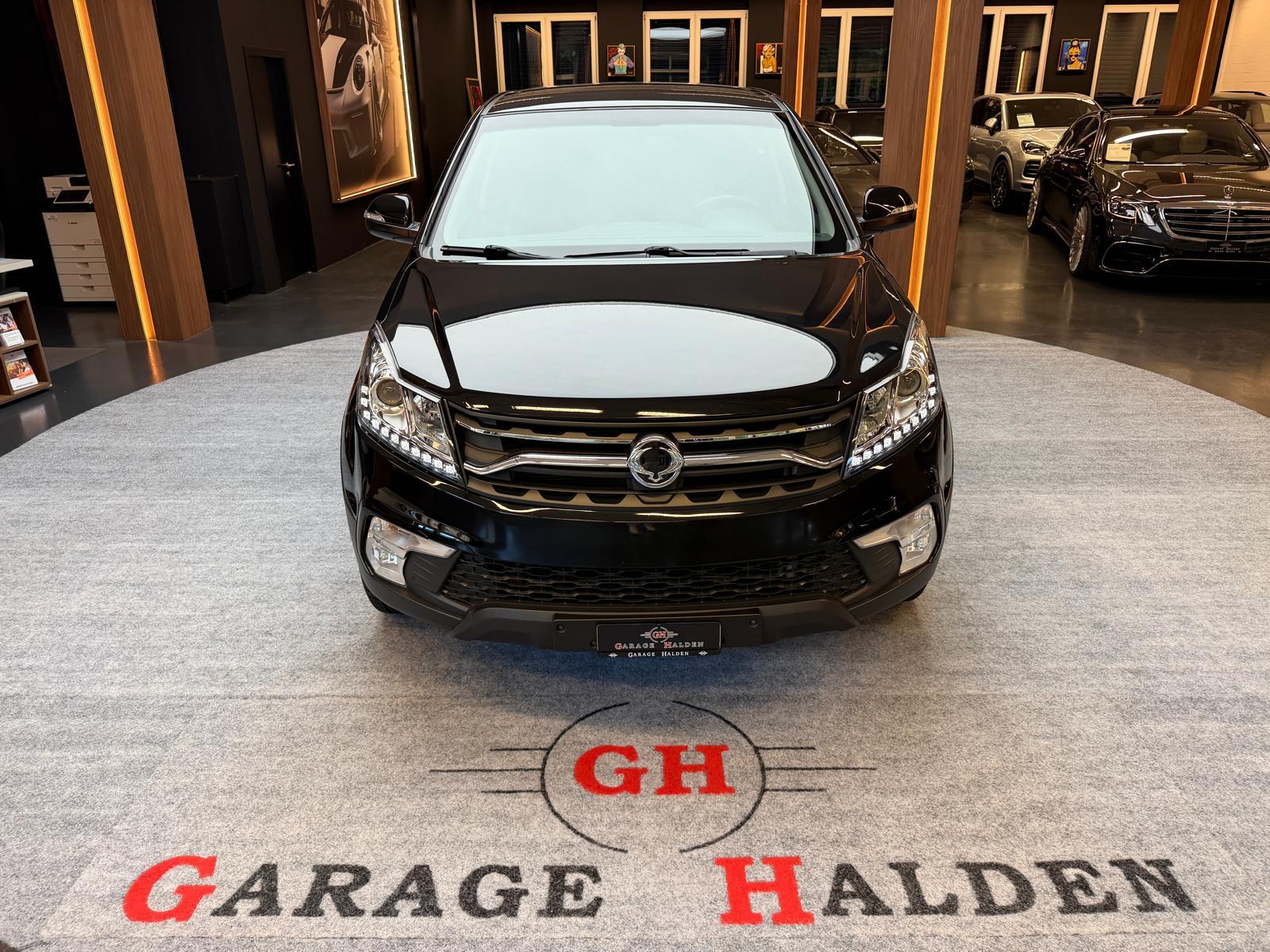 KGM-SsangYong Korando 2.2 e-XDi Sapphire-showroom-element-2