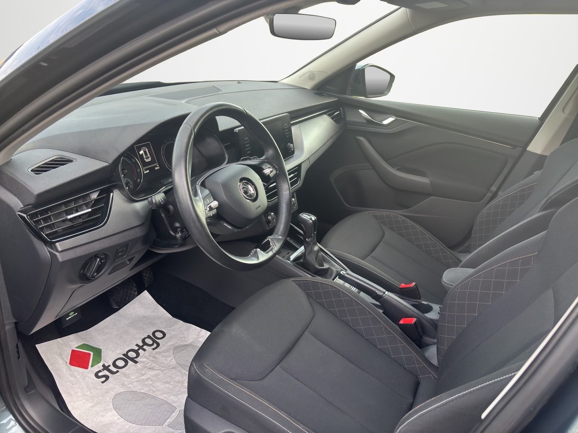 SKODA Kamiq 1.0 TSI Ambition DSG-image-8