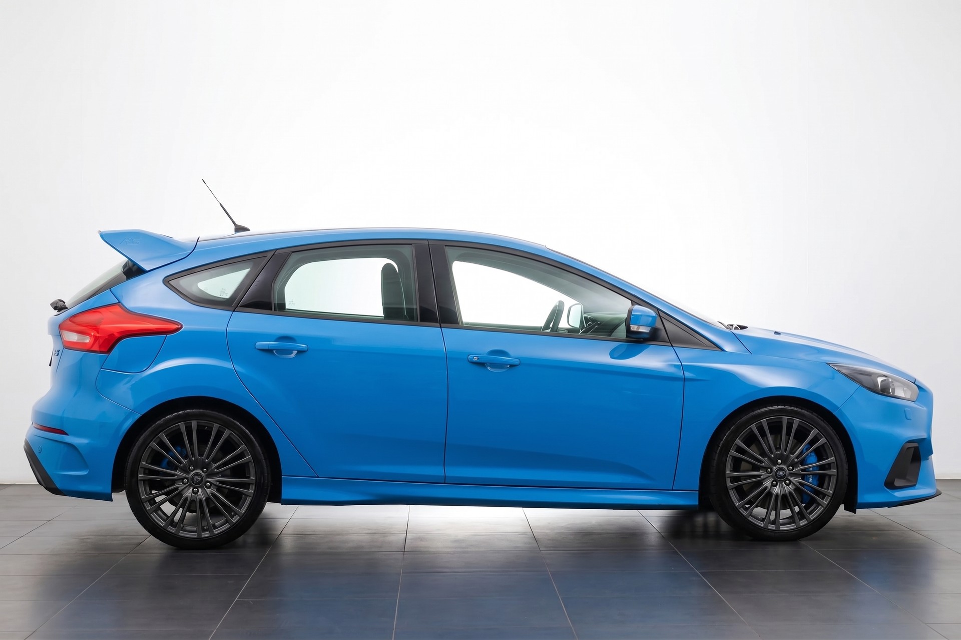 FORD Focus 2.3 EcoBoost RS AWD-image-3