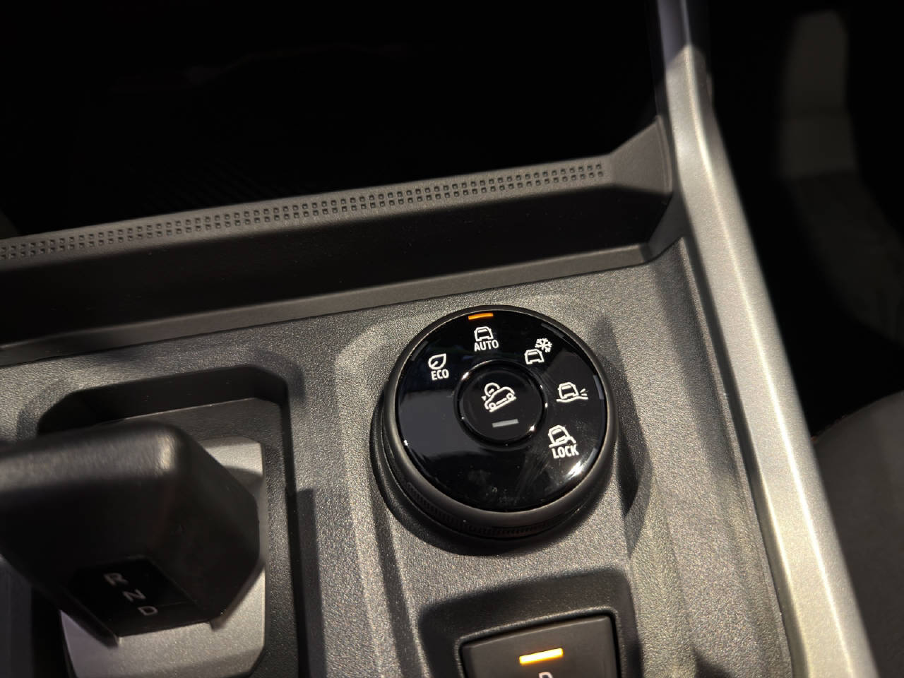 DACIA Bigster 1.2 Hybrid Extreme 4WD-image-14