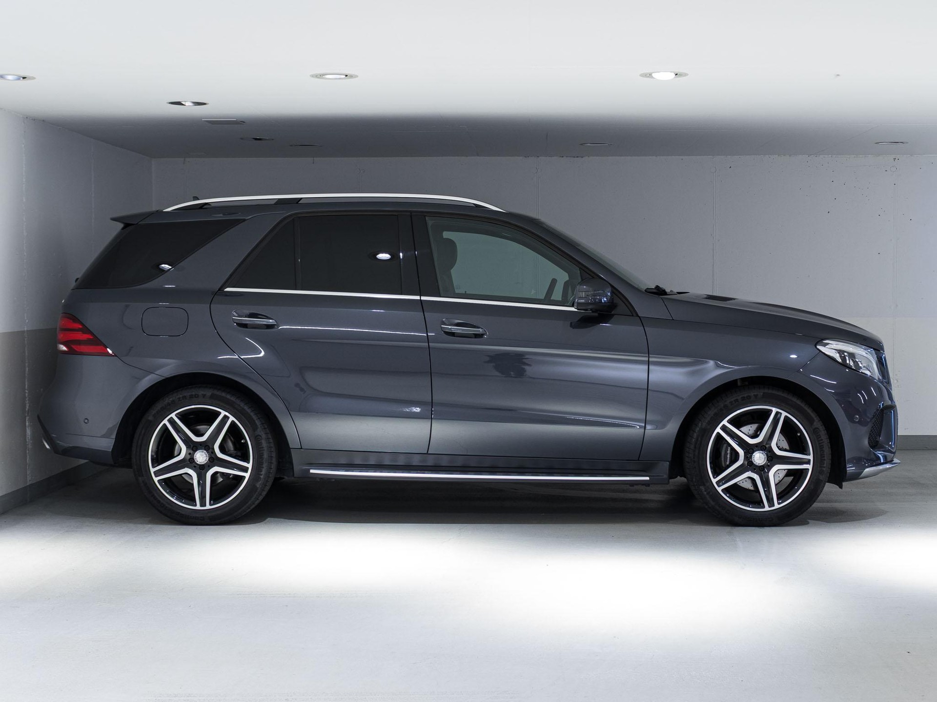 MERCEDES-BENZ GLE 350 d 4MATIC-image-1