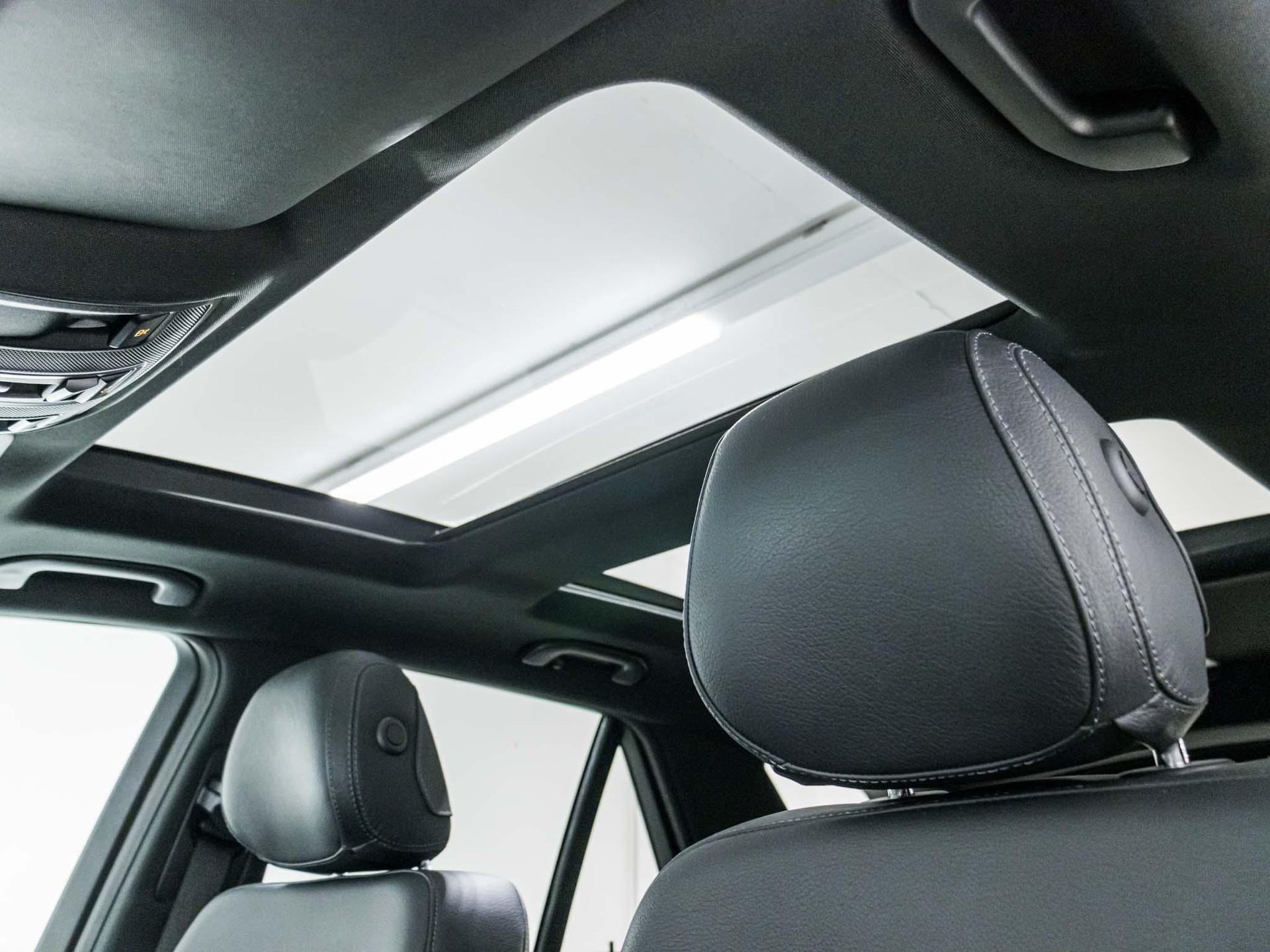 MERCEDES-BENZ GLE 350 d 4MATIC-image-8