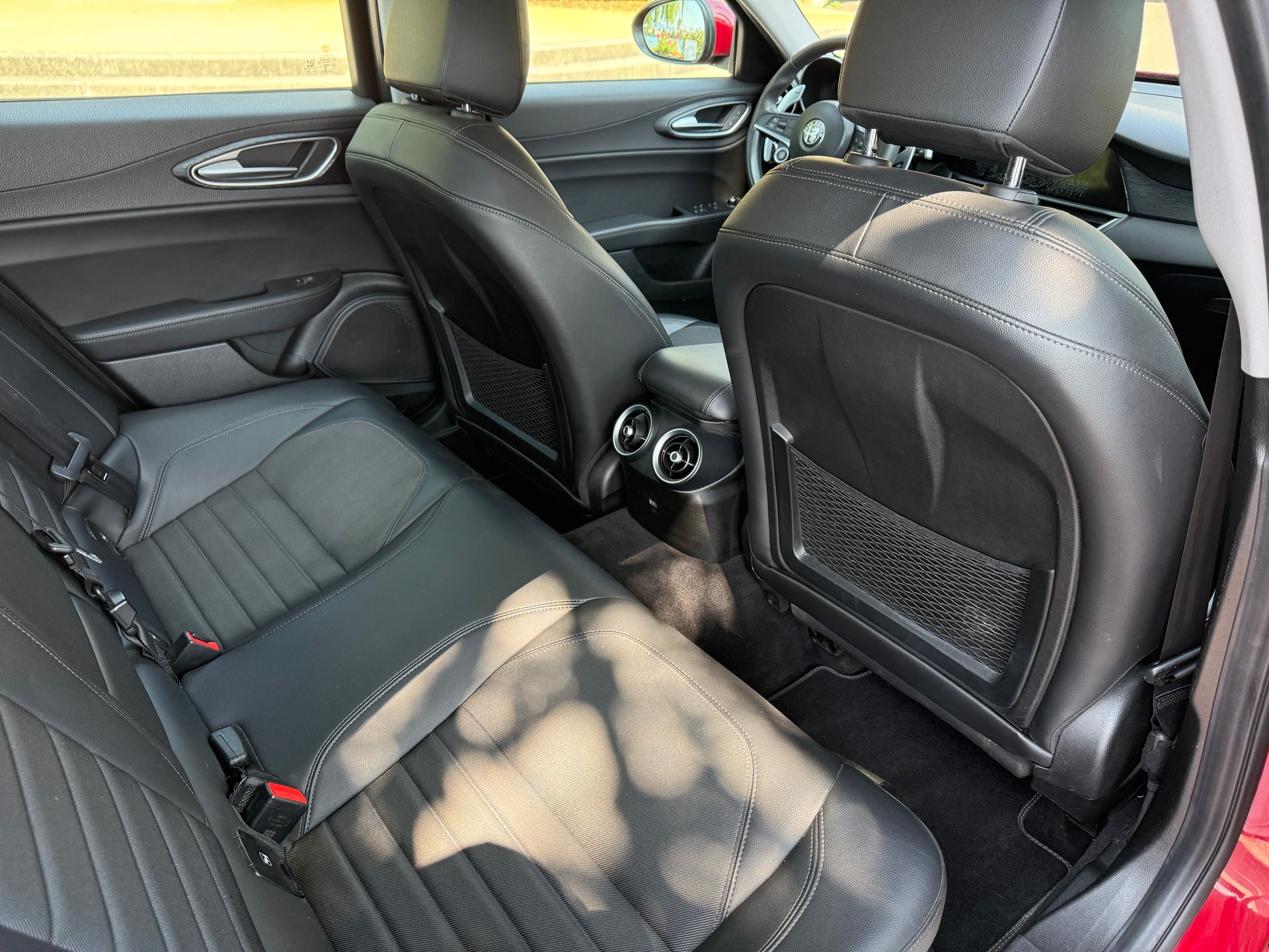 ALFA ROMEO Giulia 2.0 Super Automatic-image-13