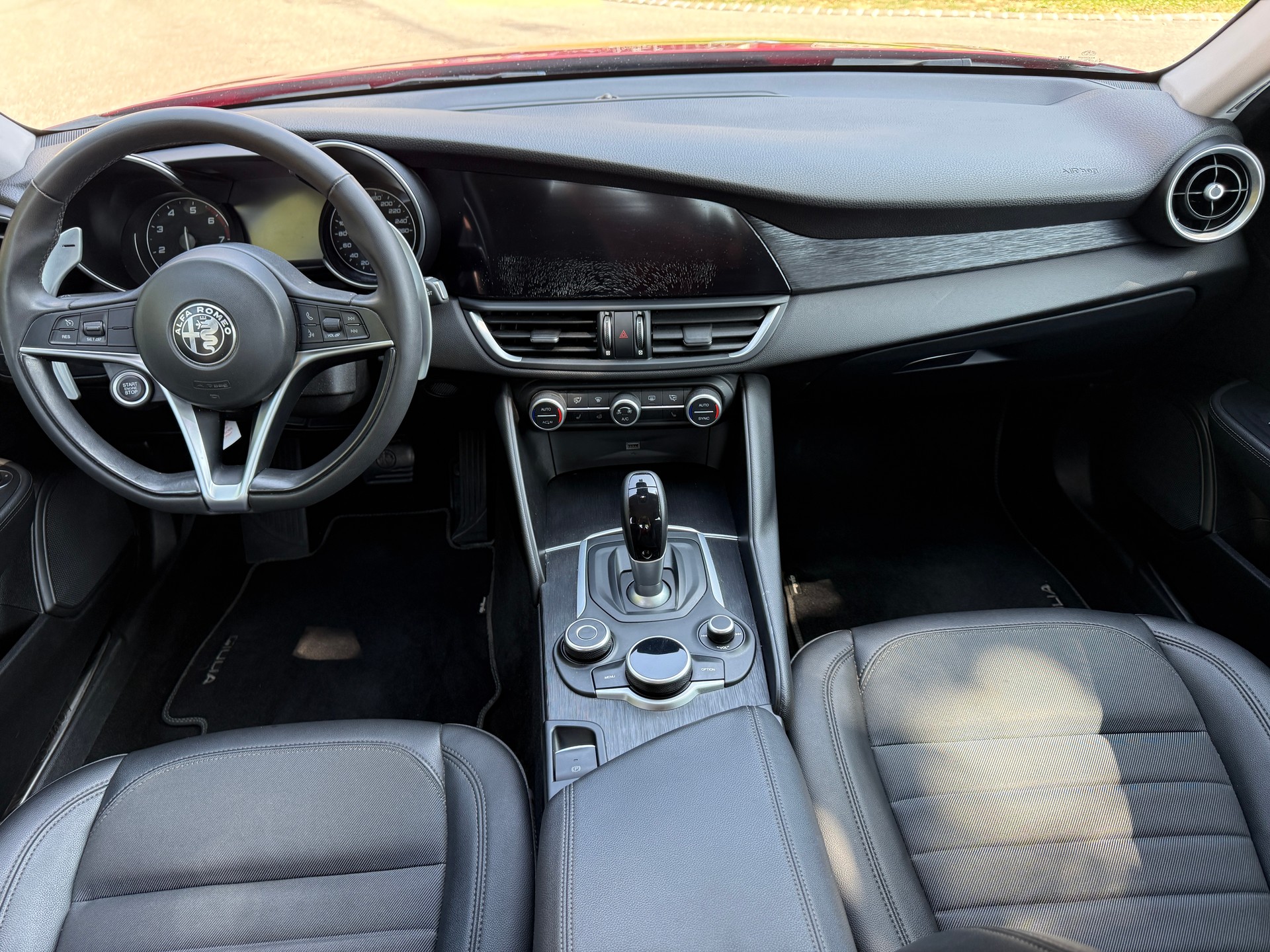 ALFA ROMEO Giulia 2.0 Super Automatic-image-10