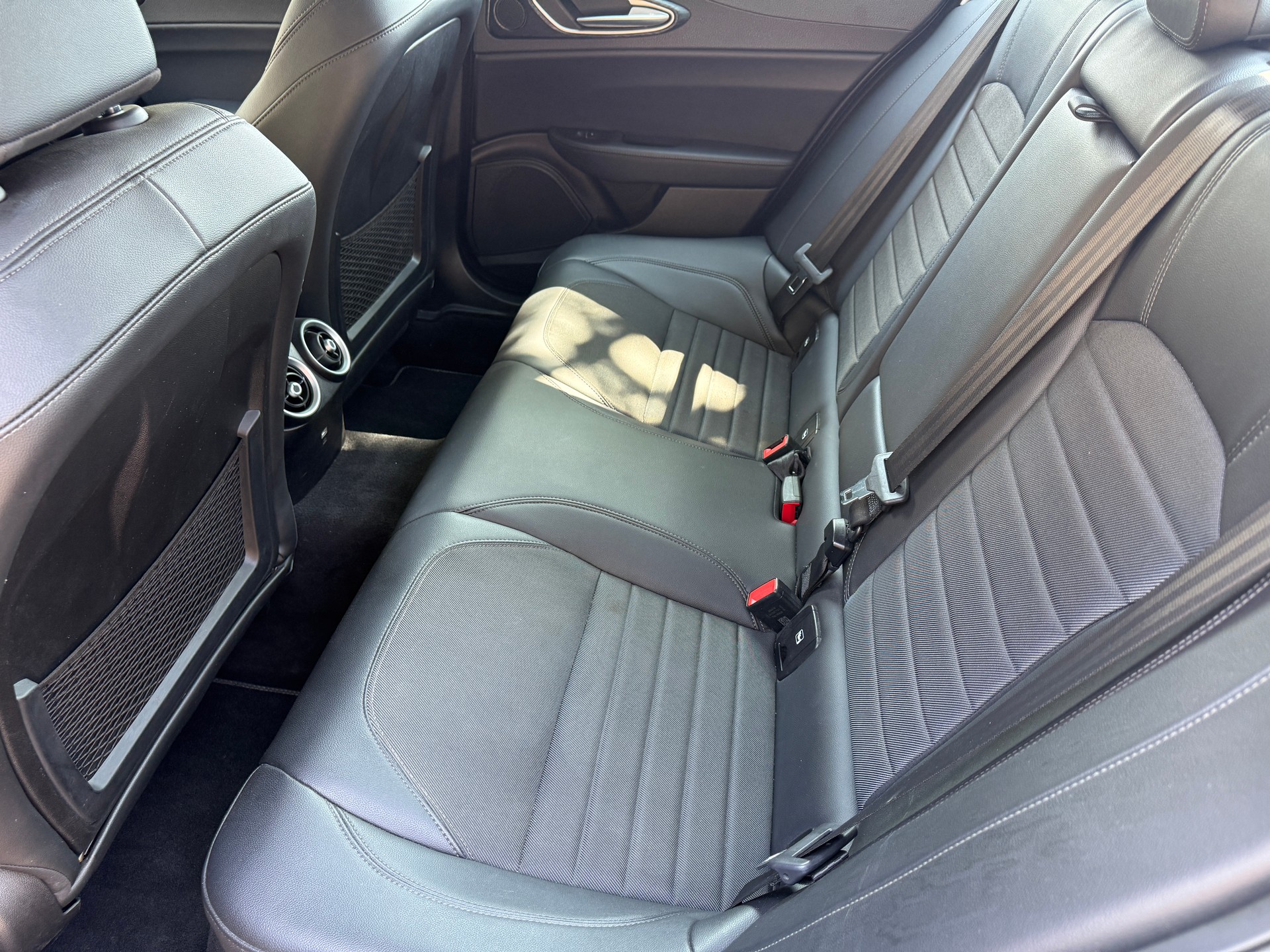 ALFA ROMEO Giulia 2.0 Super Automatic-image-11