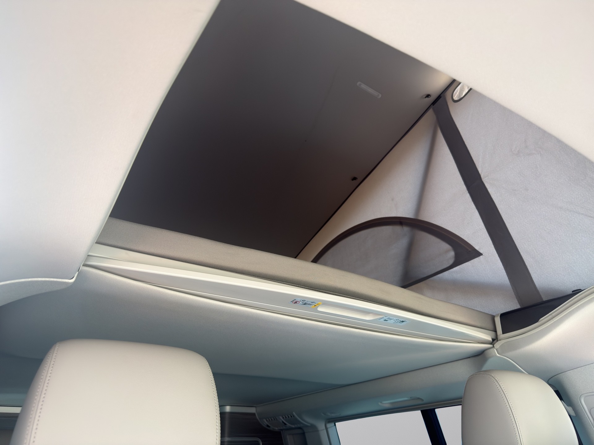 VW T6 California 2.0 TDI Ocean GREY 4Motion DSG-image-23