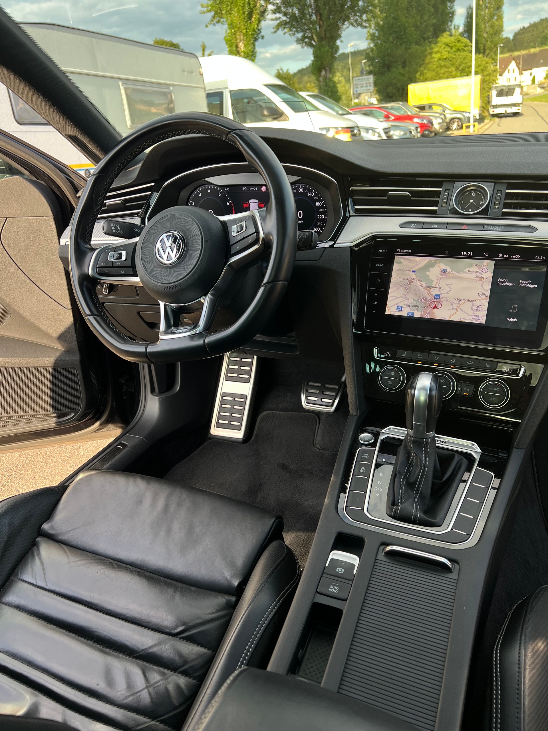 VW Passat Variant 2.0 TSI BMT R-Line Highline 4Motion DSG-image-7