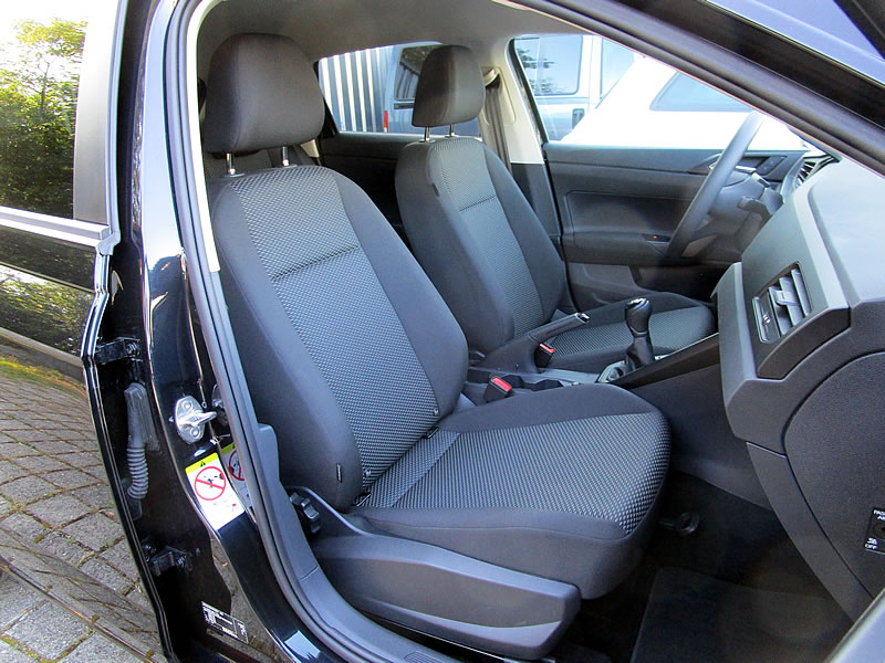 VW Polo 1.0 TSI Basis-image-14
