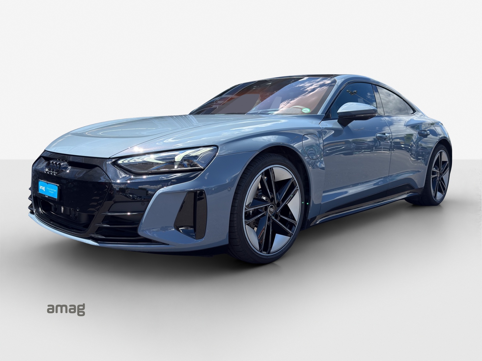 AUDI e-tron GT quattro-image-0