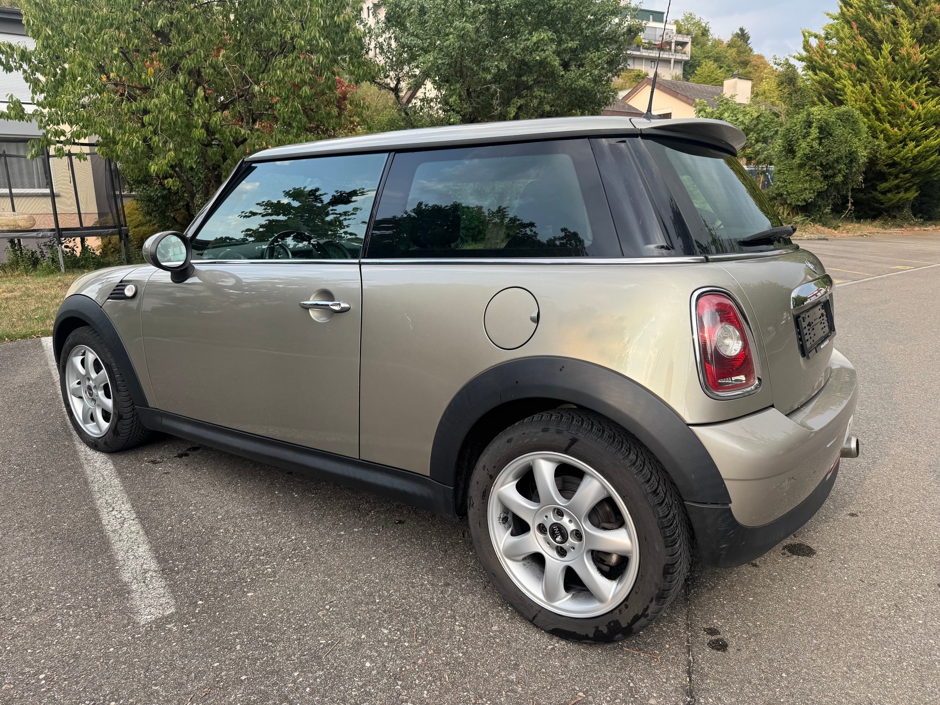 MINI Cooper-image-1