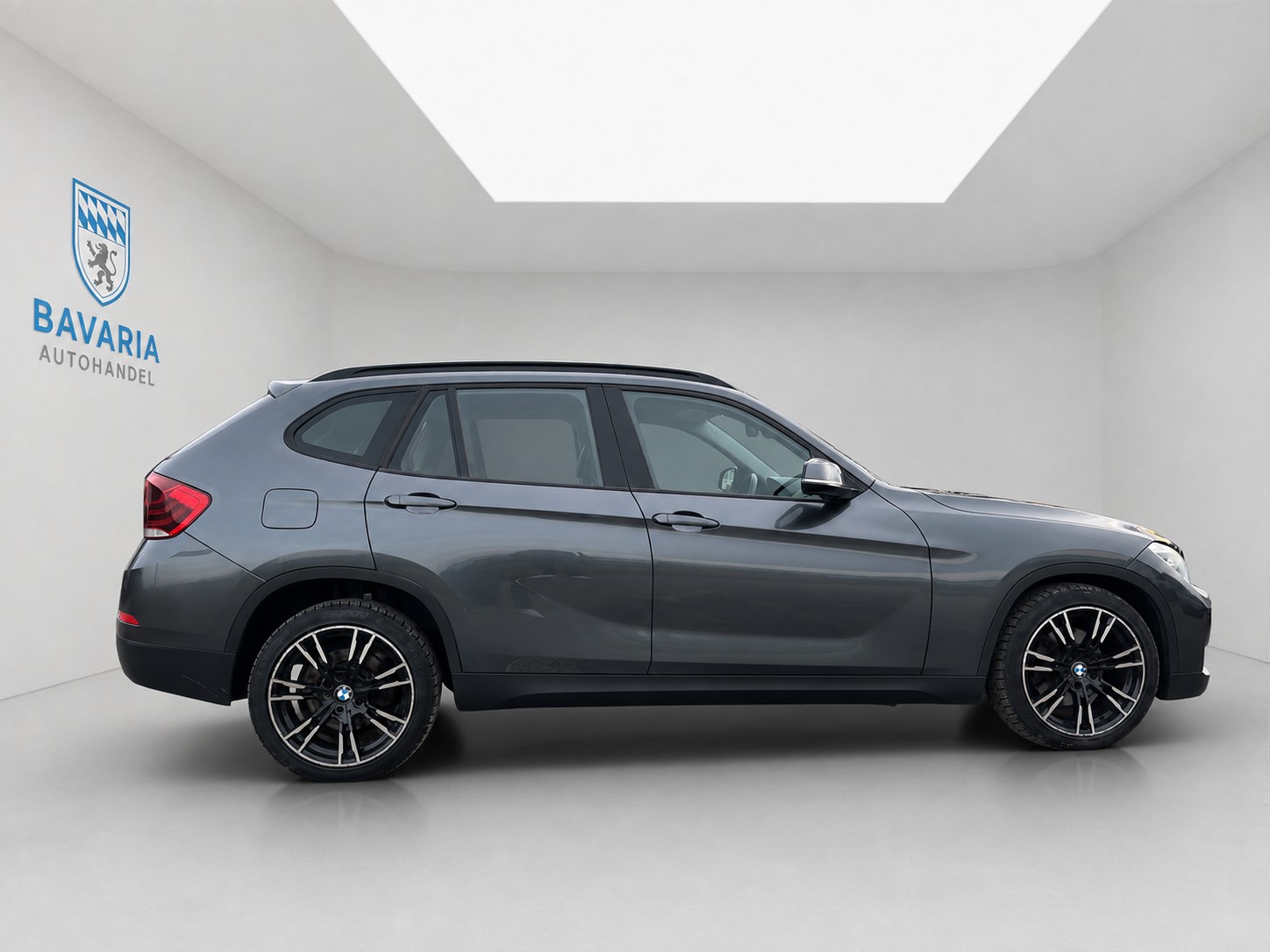 BMW X1 xDrive 25d Sport Line Steptronic-image-6
