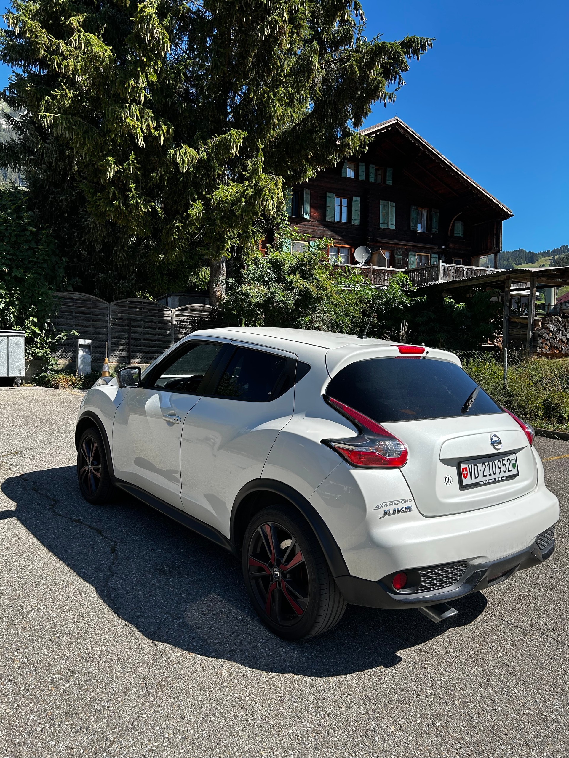 NISSAN 1.6 DIG-T Tekna 4x4-image-3
