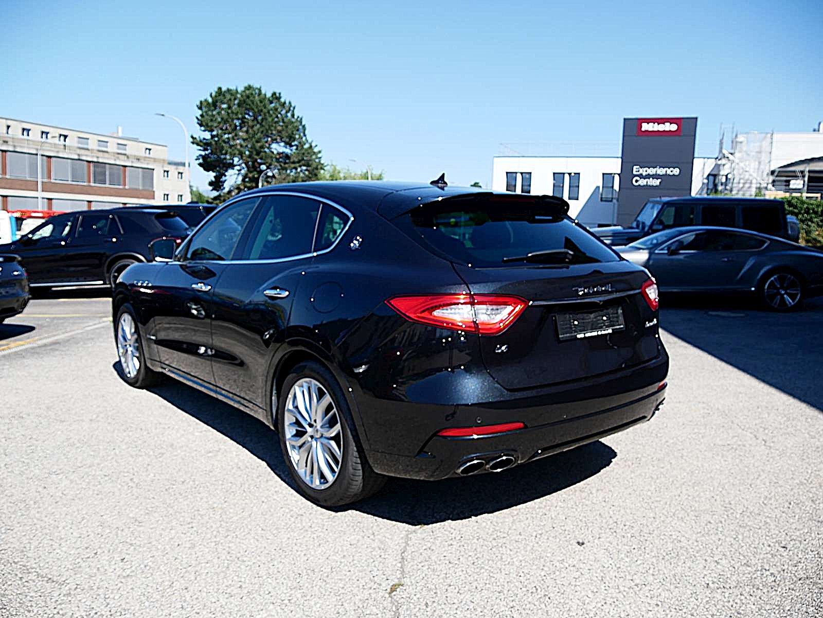 MASERATI Levante 3.0 V6 GranSport Automatica-image-2
