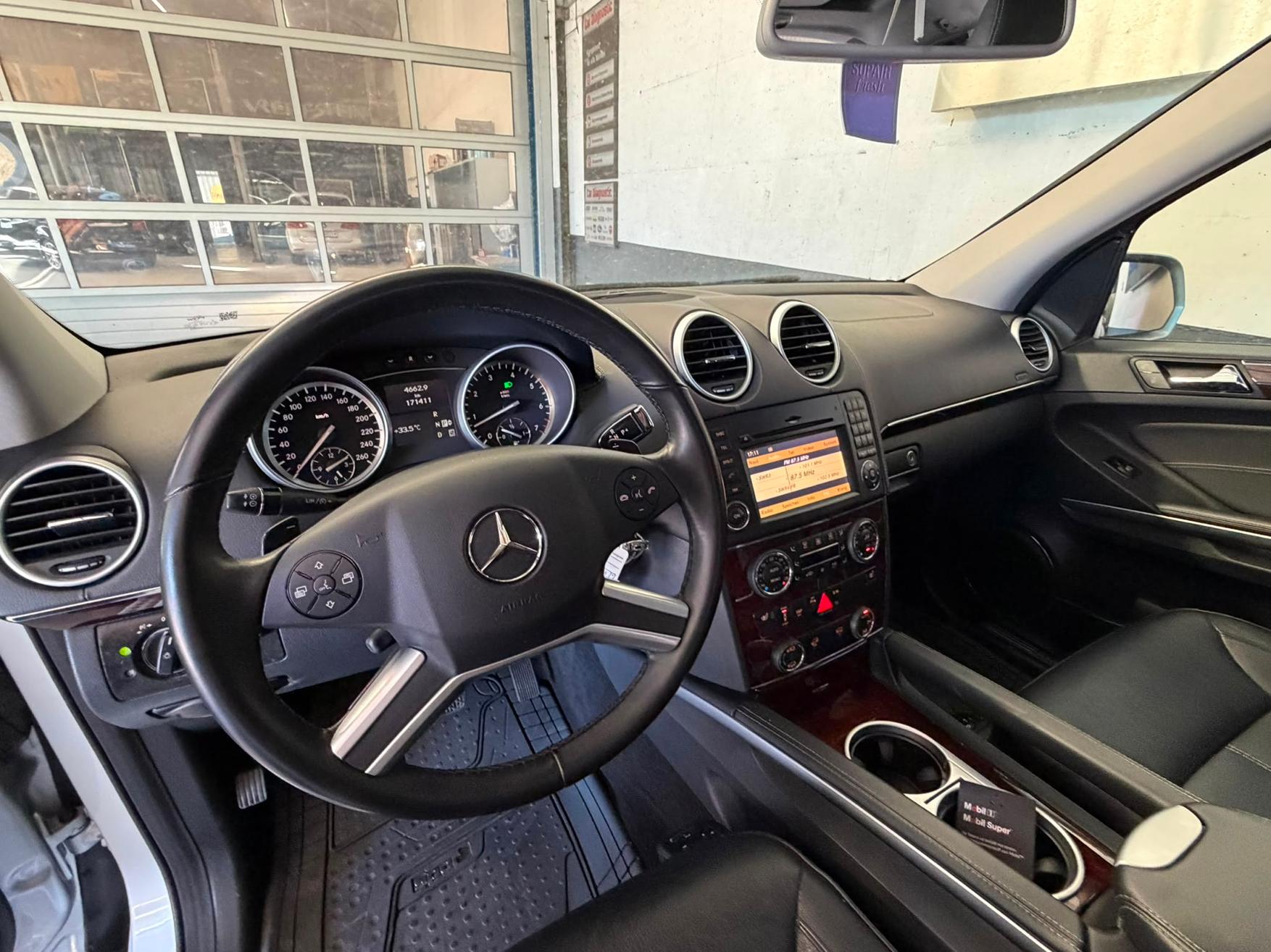 MERCEDES-BENZ GL 450 V8-image-11