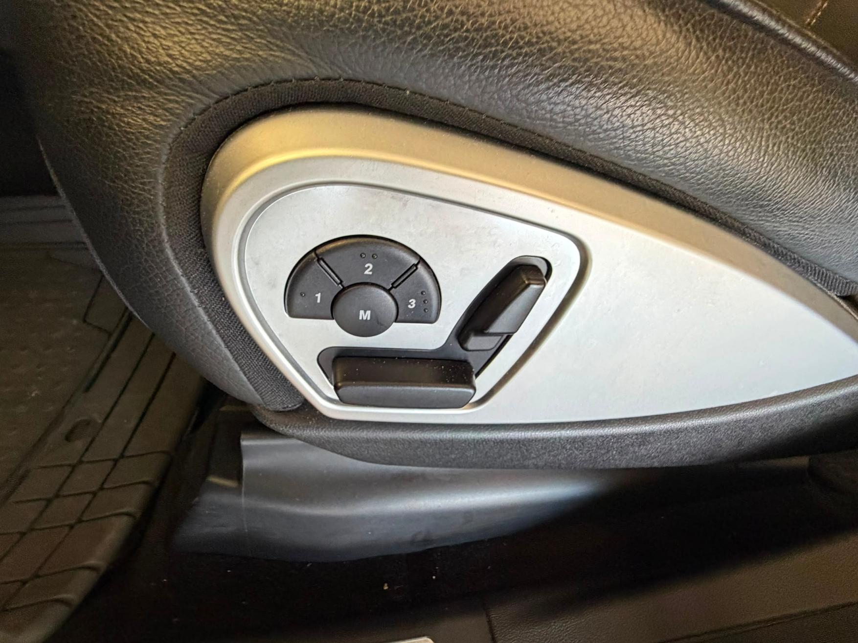 MERCEDES-BENZ GL 450 V8-image-15