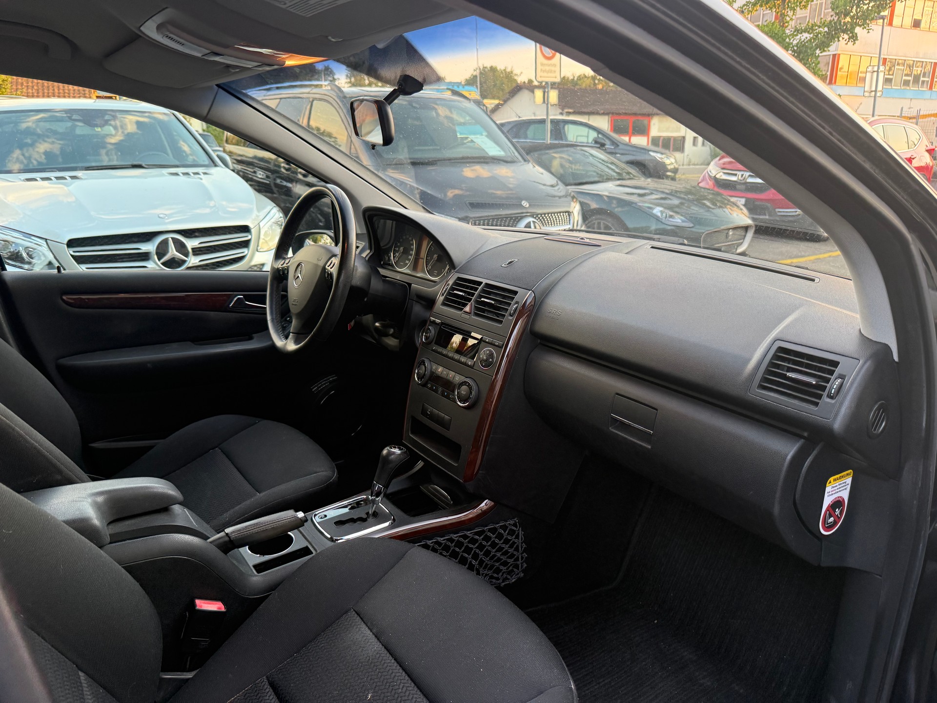 MERCEDES-BENZ A 200 Elégance-image-7