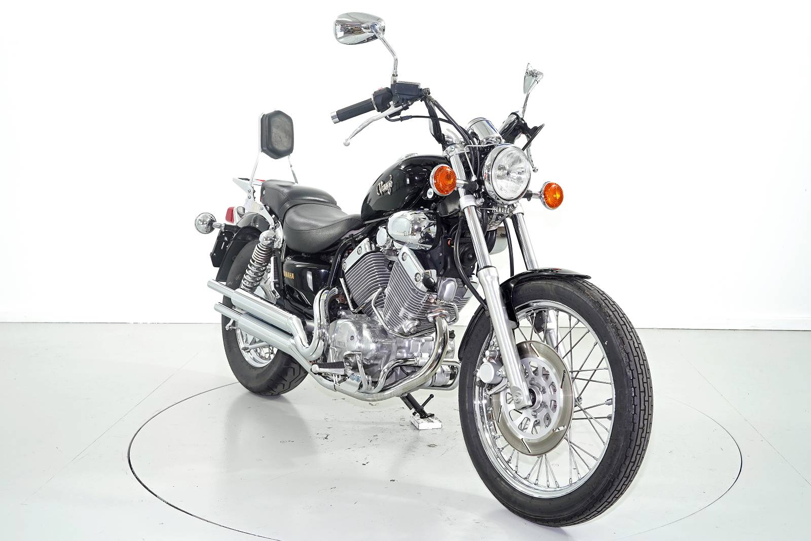 YAMAHA XV 535-showroom-element-1