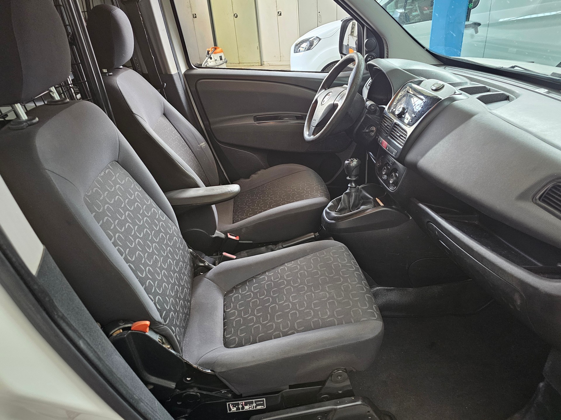 FIAT Doblò 1.6 Multijet Cargo Swiss-image-3