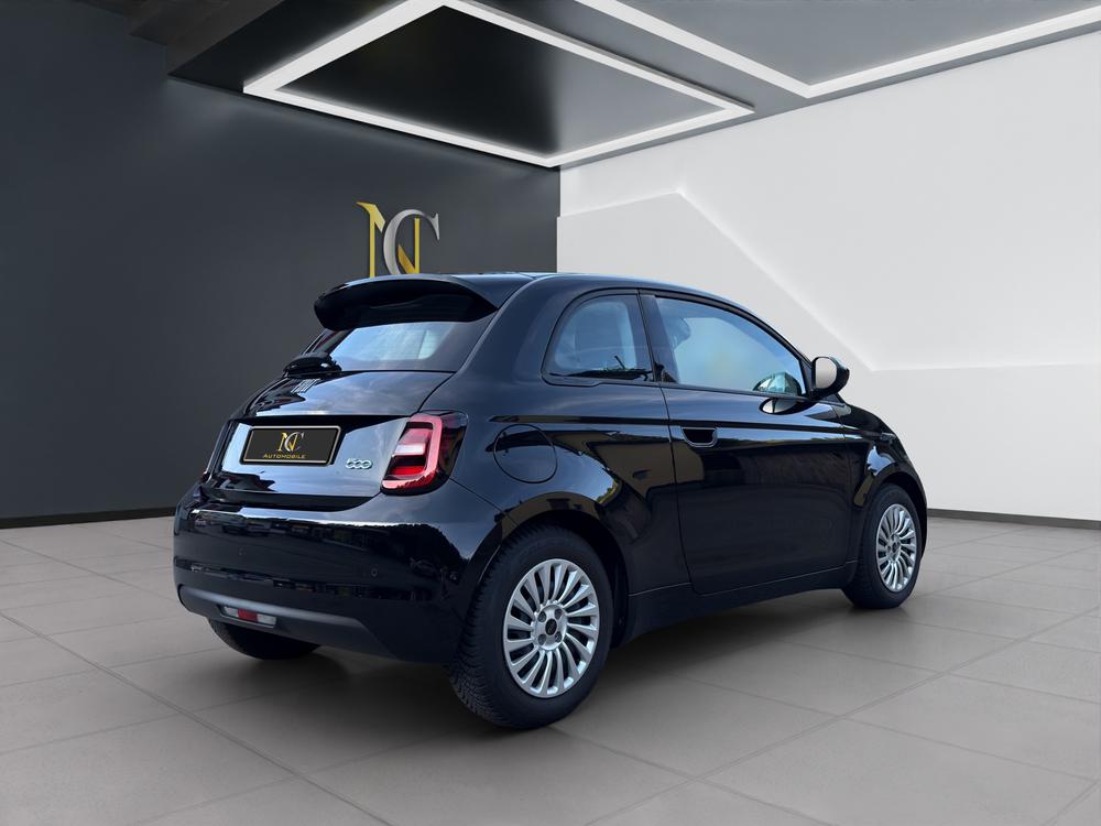 FIAT 500 electric 70 kW Black Edition-image-5