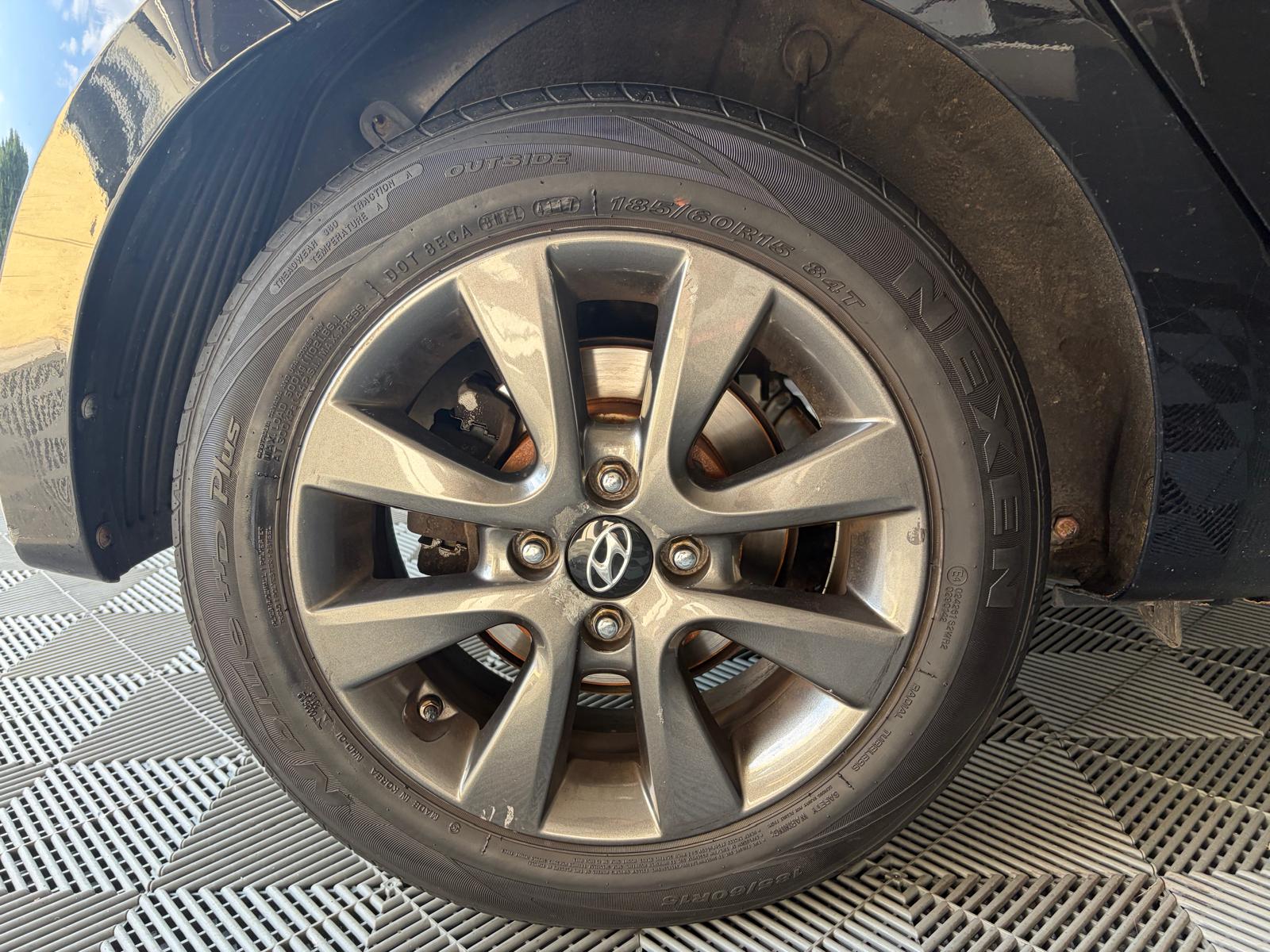 HYUNDAI i20 1.2 Comfort-image-21