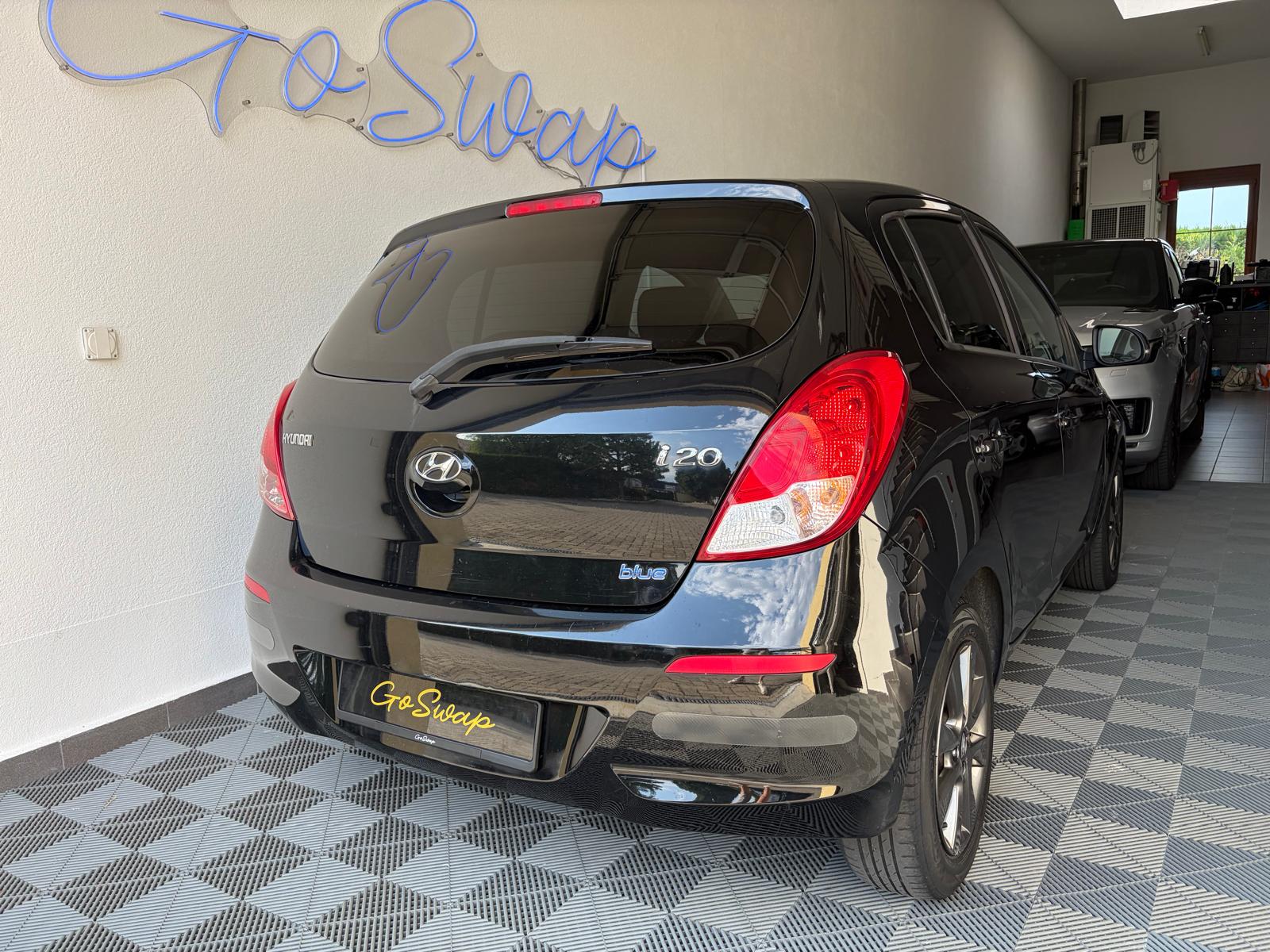 HYUNDAI i20 1.2 Comfort-image-3