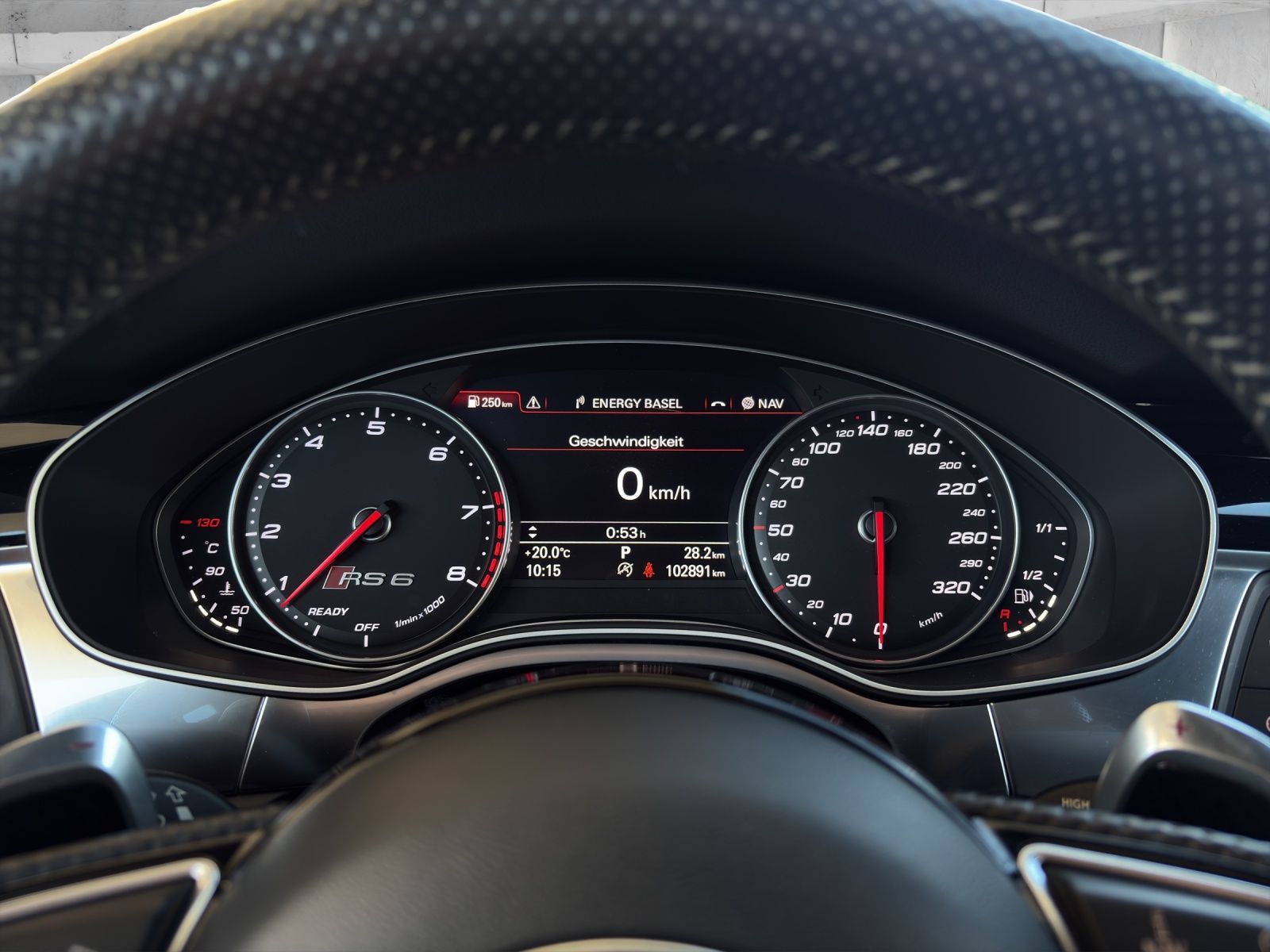 AUDI RS6 Avant 4.0 TFSI V8 performance quattro-image-11