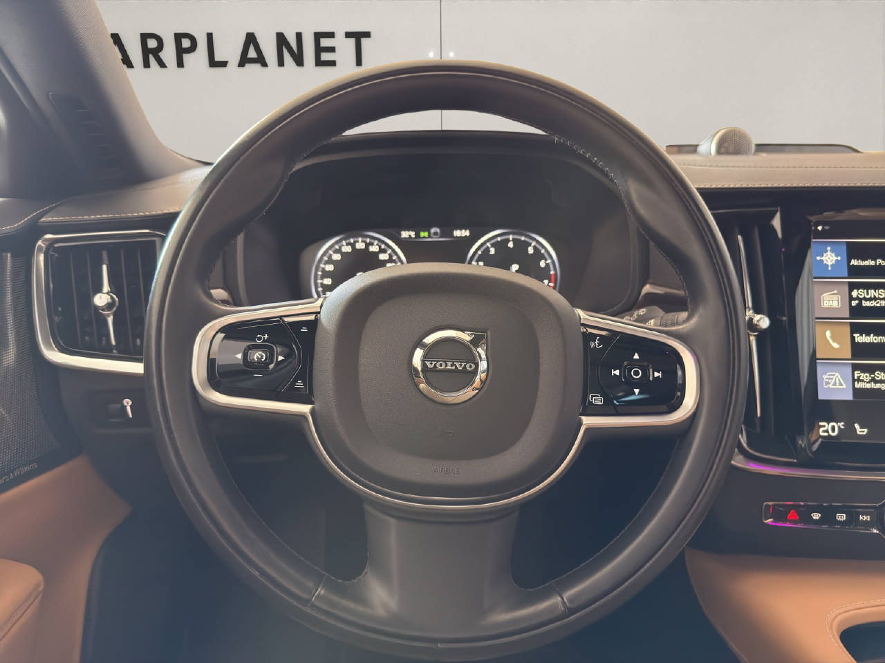 VOLVO V90 2.0 T6 Inscription AWD-image-8
