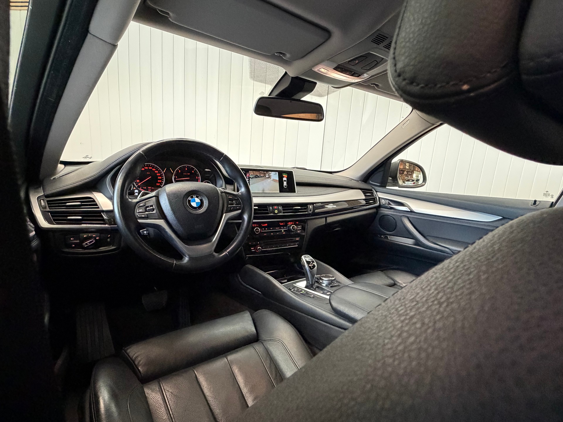 BMW X6 xDrive 30d Steptronic *frisch ab MFK & Service-image-12