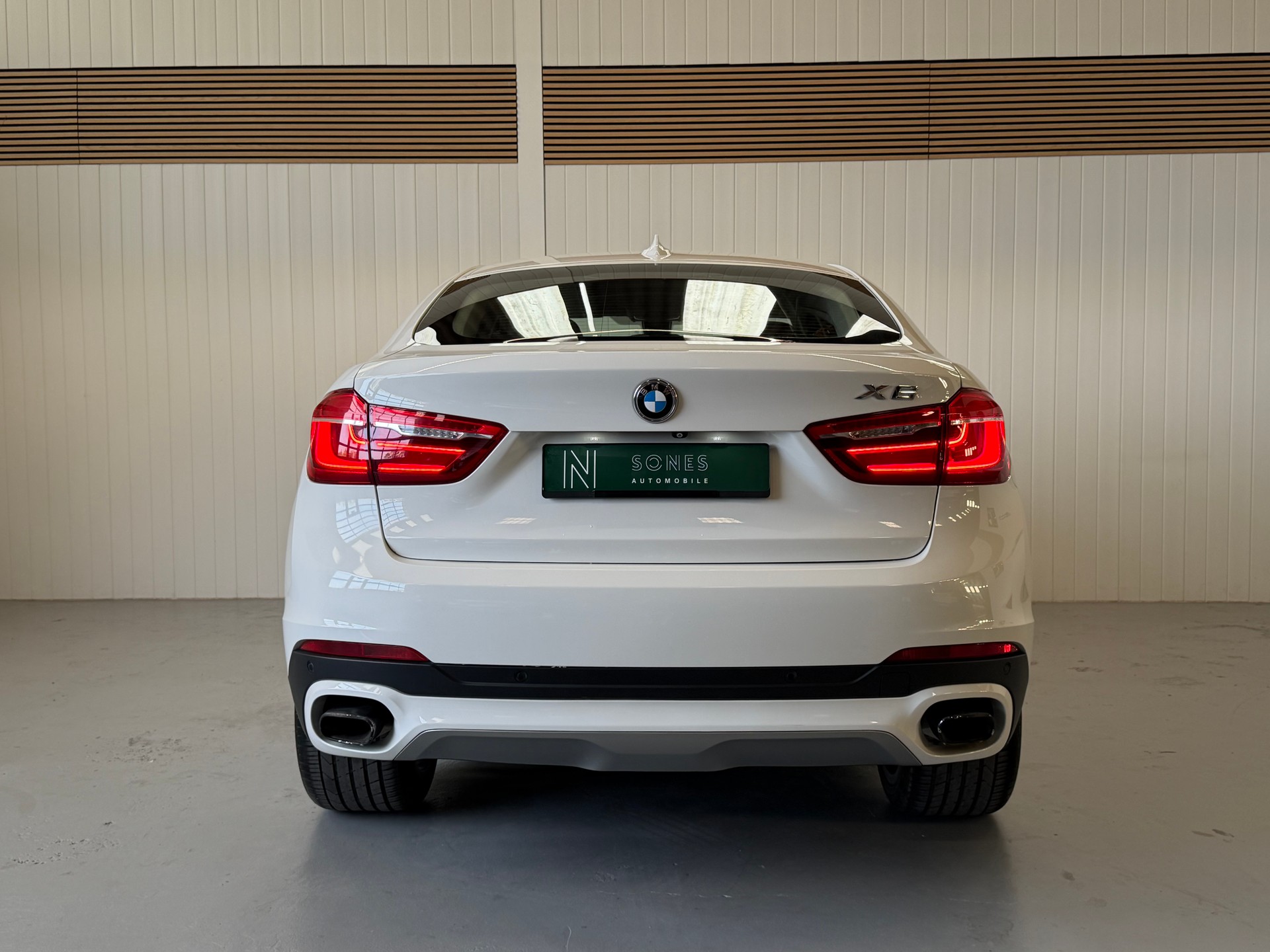 BMW X6 xDrive 30d Steptronic *frisch ab MFK & Service-image-4