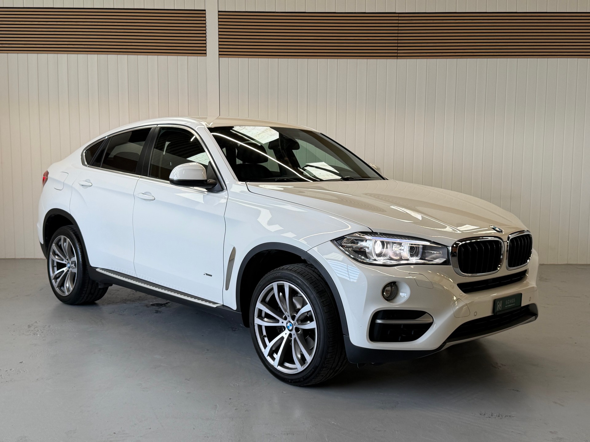 BMW X6 xDrive 30d Steptronic *frisch ab MFK & Service-image-7