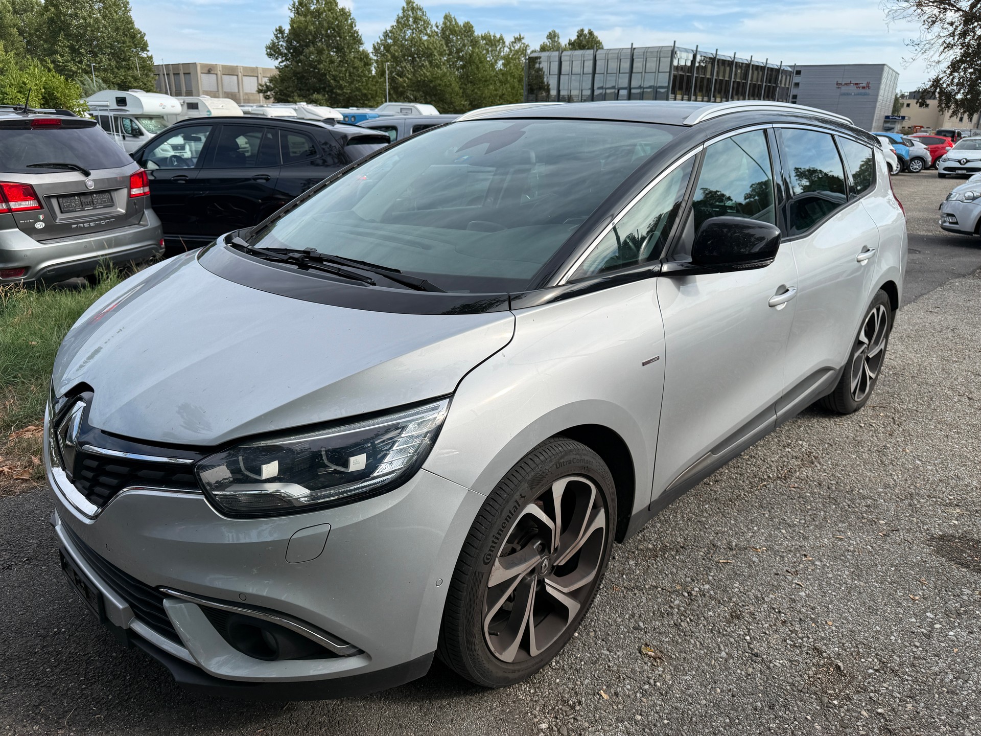 RENAULT Grand Scénic 1.2 16V Turbo Bose-image-5