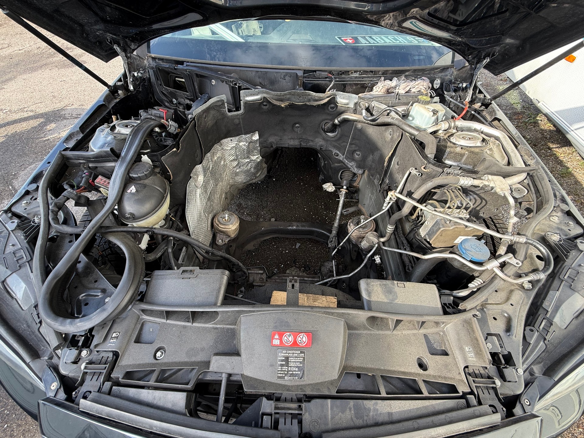 MERCEDES-BENZ E 250 CDI Elégance 4Matic 7G-Tronic-image-4