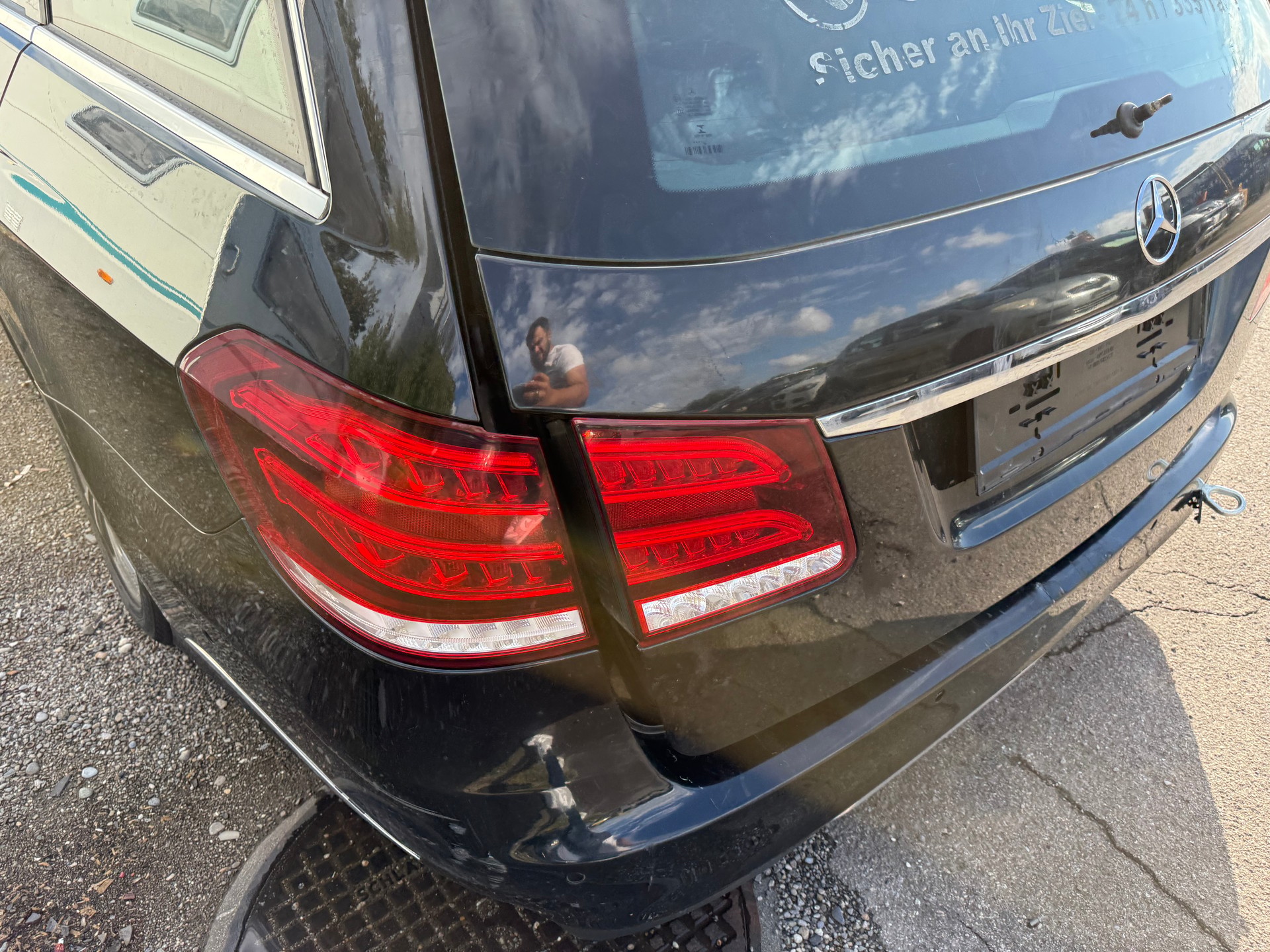 MERCEDES-BENZ E 250 CDI Elégance 4Matic 7G-Tronic-image-8