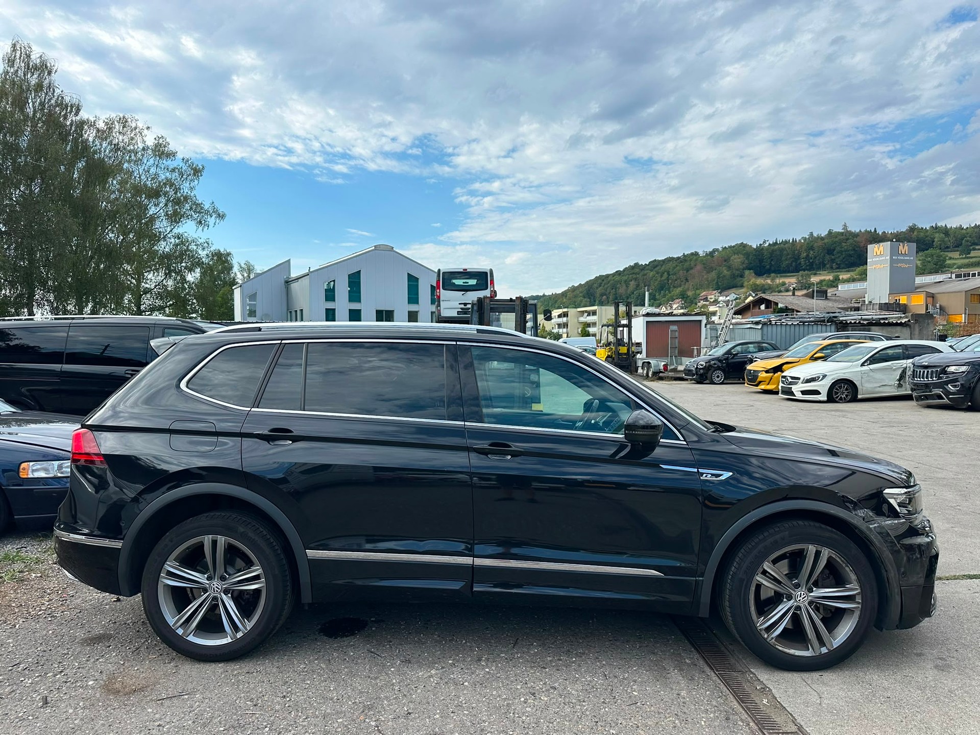 VW Tiguan Allspace 2.0TSI Highline 4Motion DSG-image-10