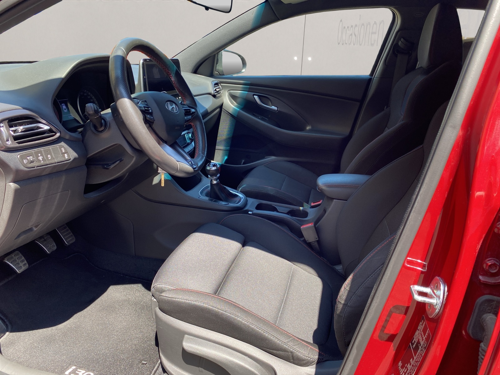 HYUNDAI i30 Fastback 1.5 T-GDi N-Line-image-9