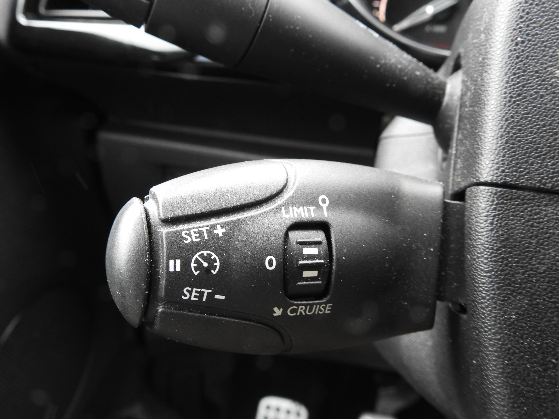 DS AUTOMOBILES DS3 Cabrio 1.6 THP SO Irrestible-image-20