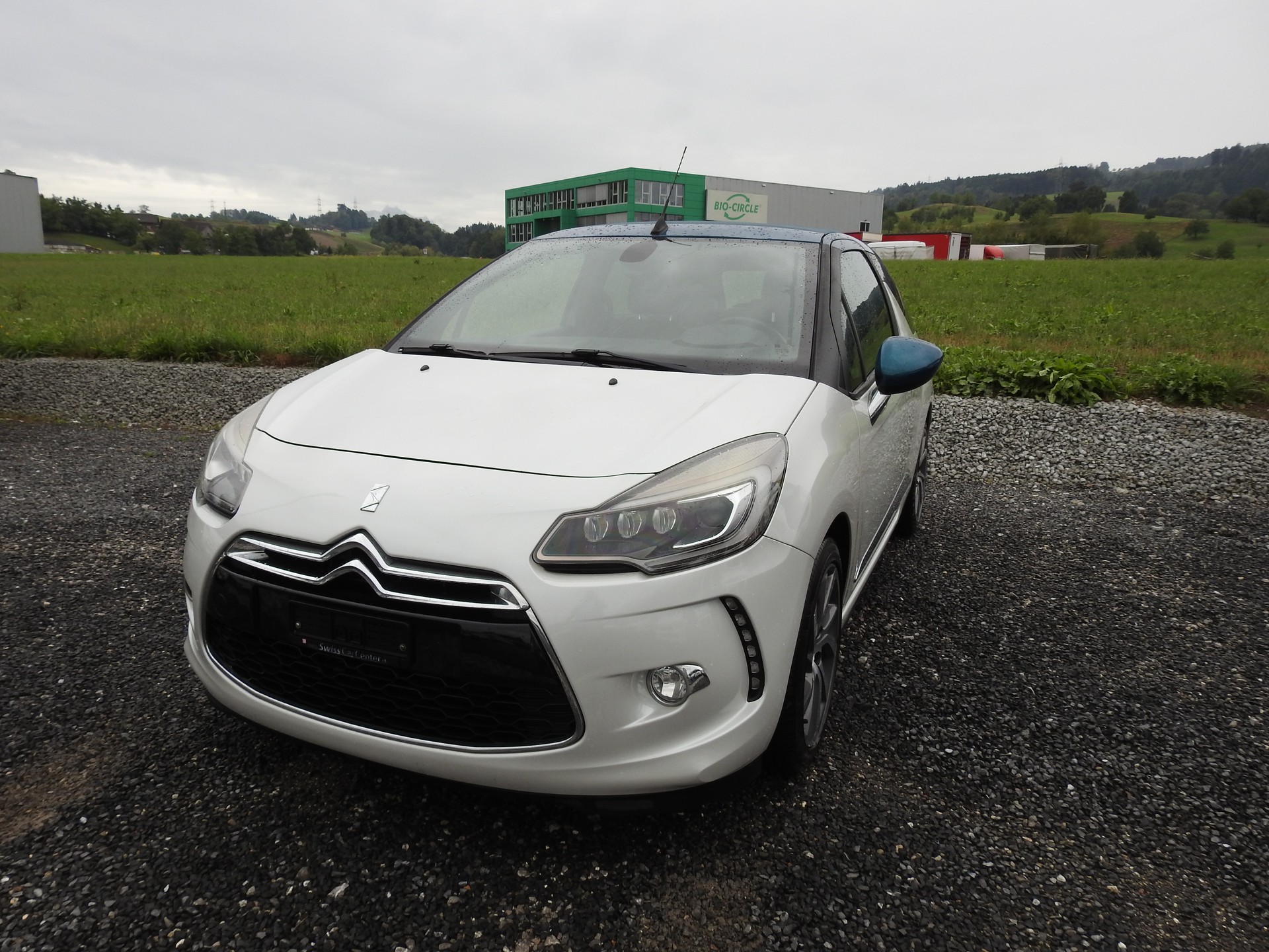 DS AUTOMOBILES DS3 Cabrio 1.6 THP SO Irrestible-image-0