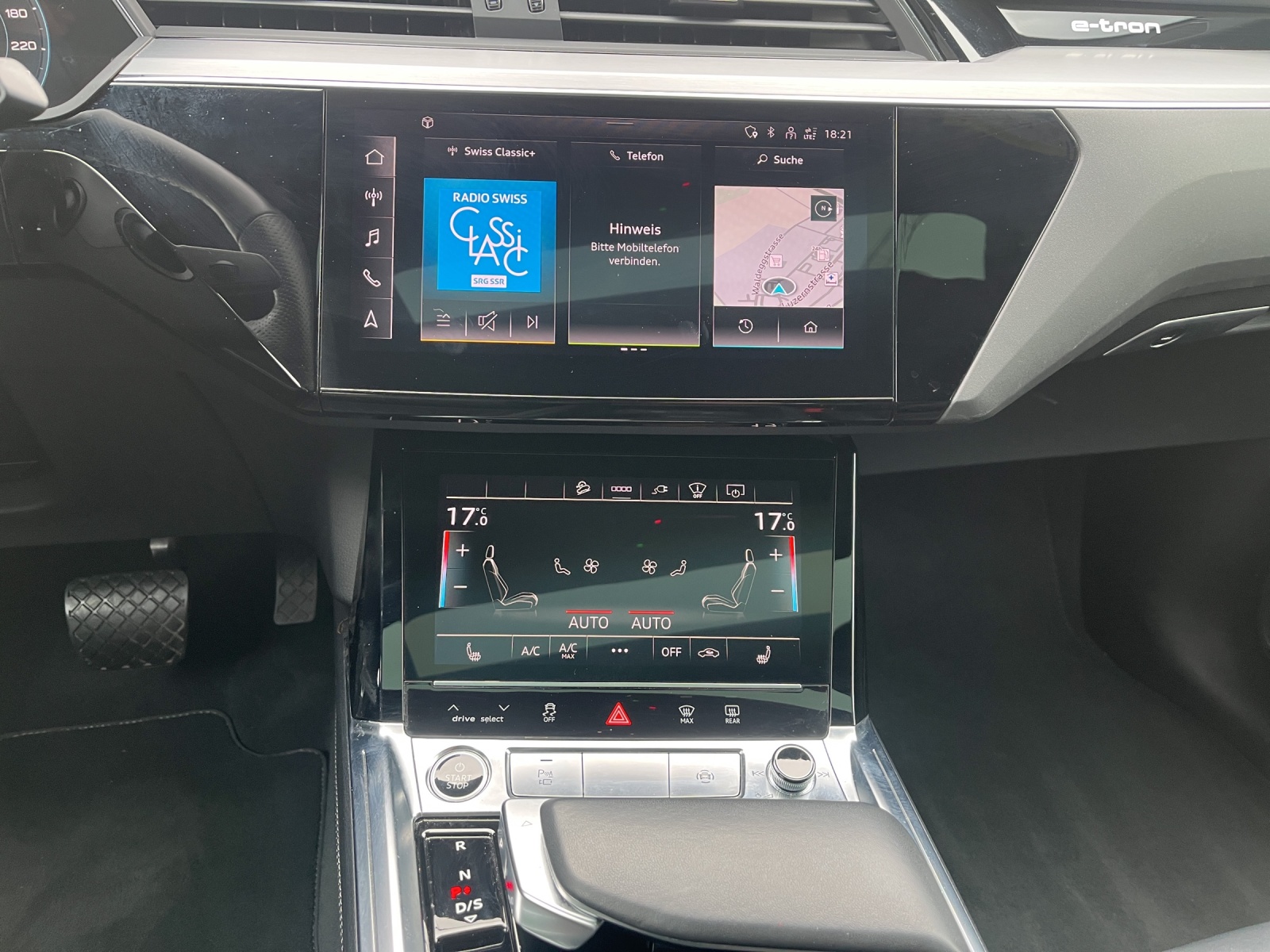 AUDI e-tron 55 Sportback S Line Black Edition quattro-image-10