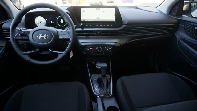 HYUNDAI i20 1.0 T-GDi Amplia DCT-image-9