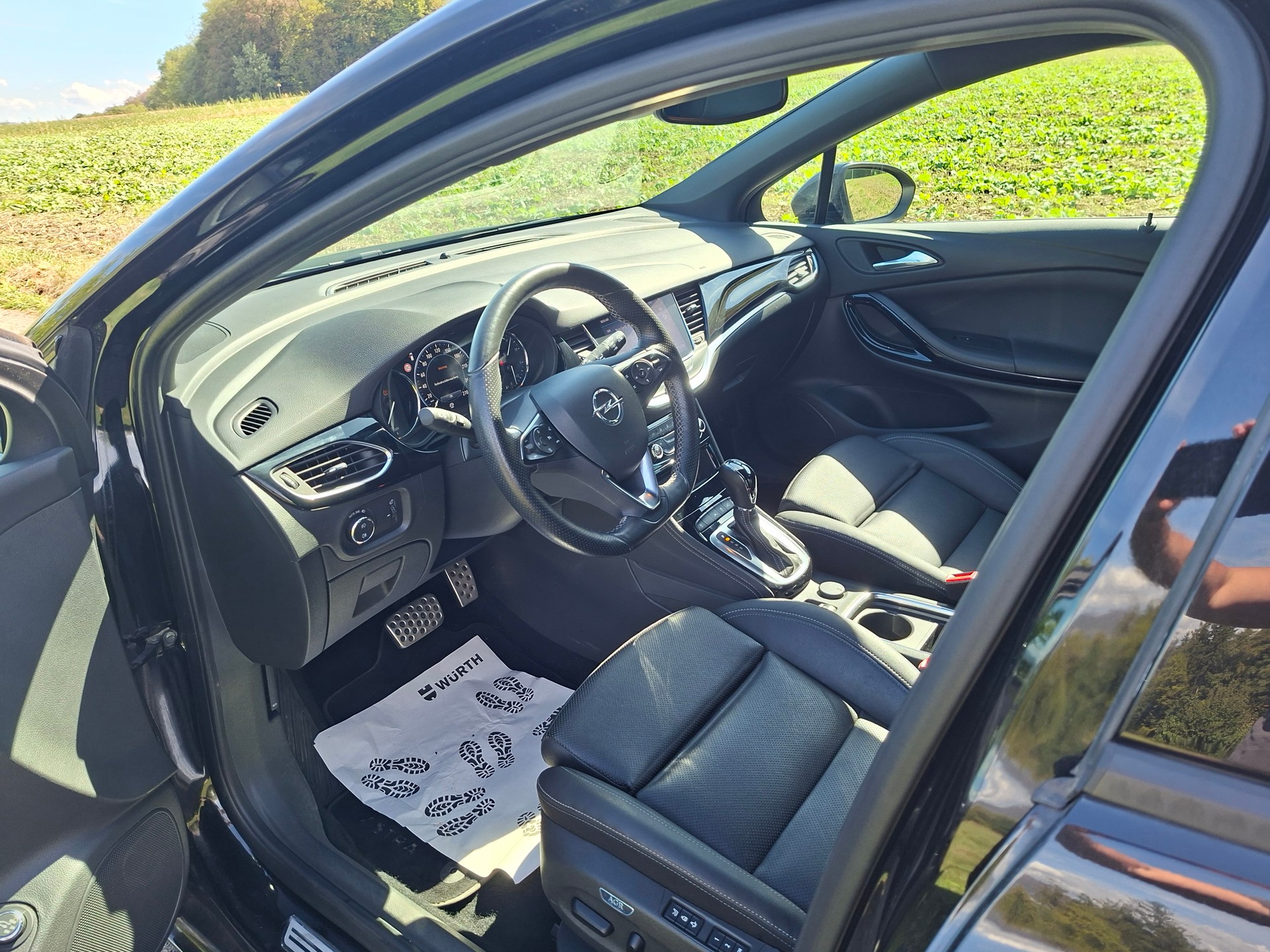 OPEL Astra Sports Tourer 1.4i Turbo GS-Line-image-9