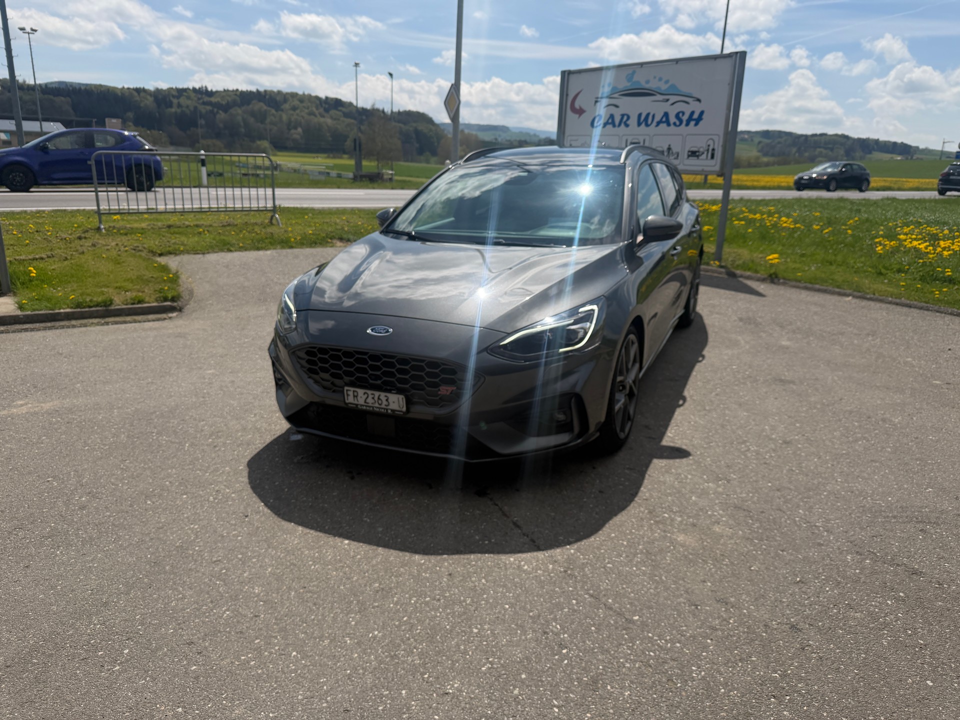 FORD Focus ST 2.3 EcoBoost-image-1