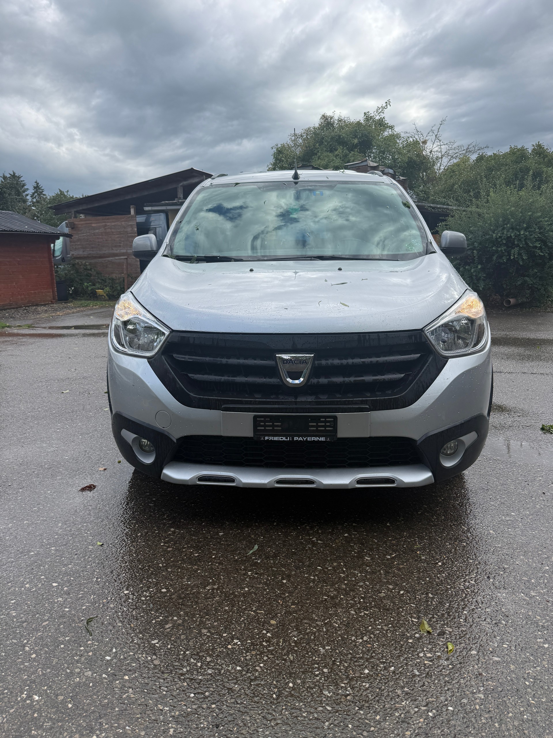 DACIA Lodgy 1.2 T Stepway 7PL-image-0