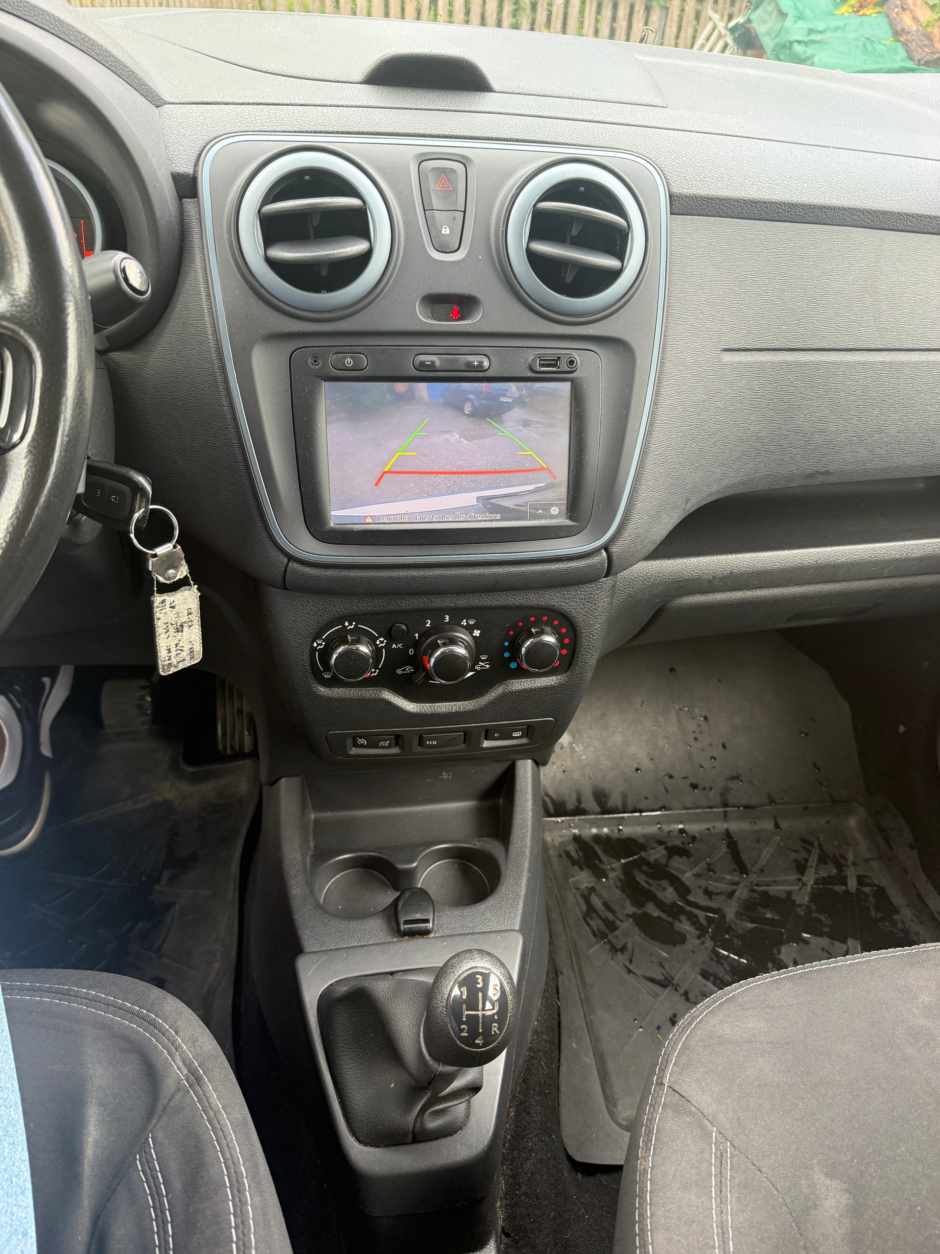 DACIA Lodgy 1.2 T Stepway 7PL-image-11