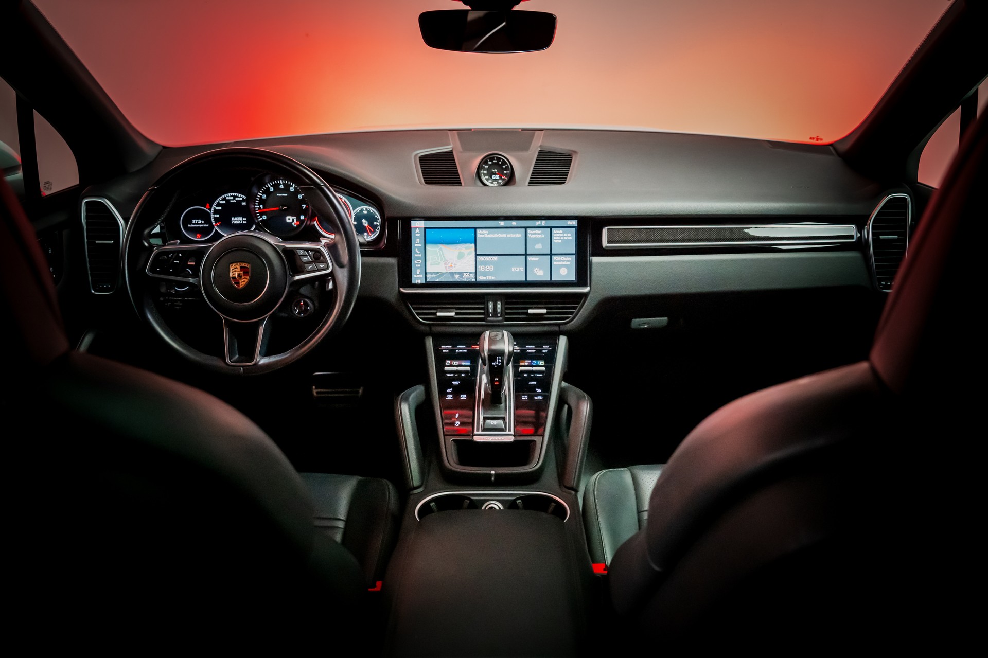 PORSCHE Cayenne Coupé 2.9 V6 S / CH-Fahrzeug / Sport Chrono / Panorama-image-26