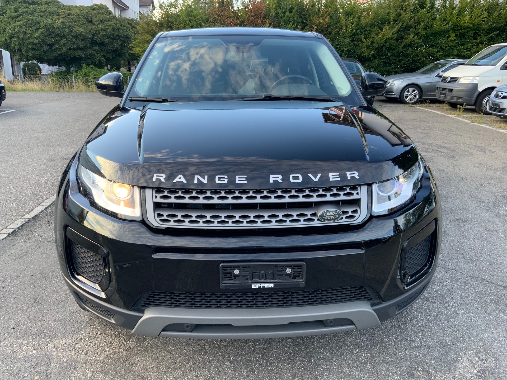 LAND ROVER Range Rover Evoque 2.0 TD4 SE-image-0
