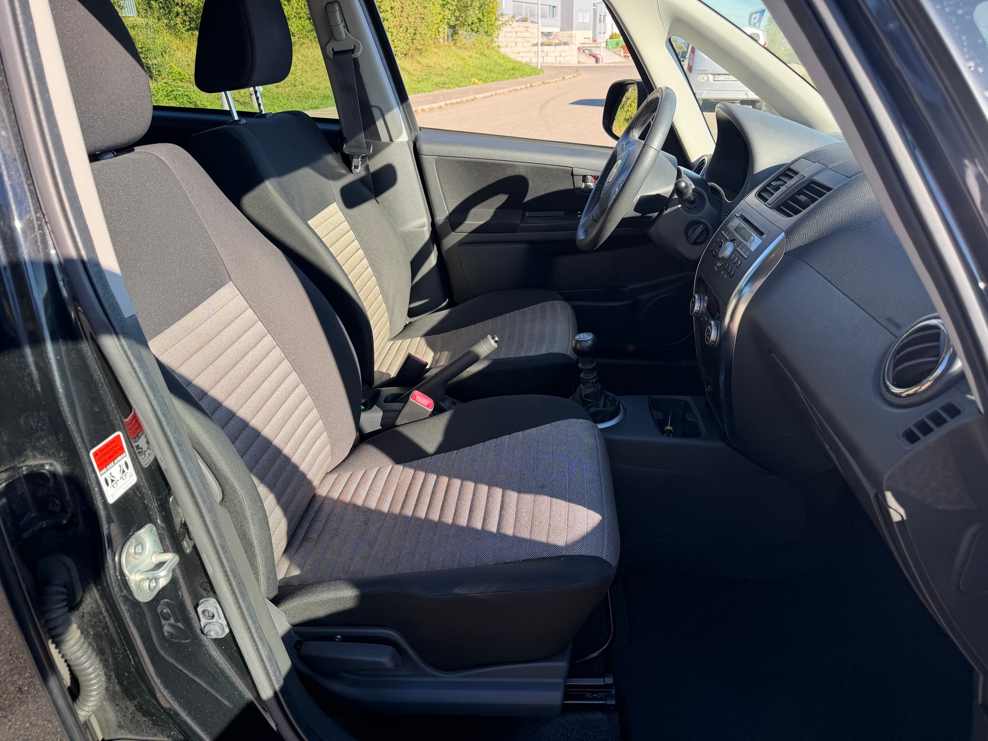 FIAT Sedici 2.0JTD 4WD Emotion-image-8