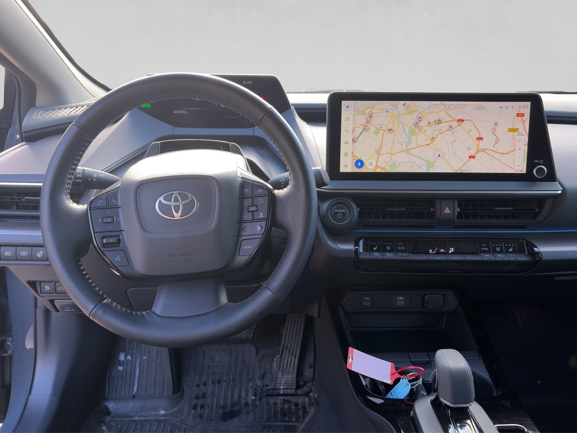 TOYOTA Prius 2,0 VVT-i Plug-in Hybrid Premium-image-8