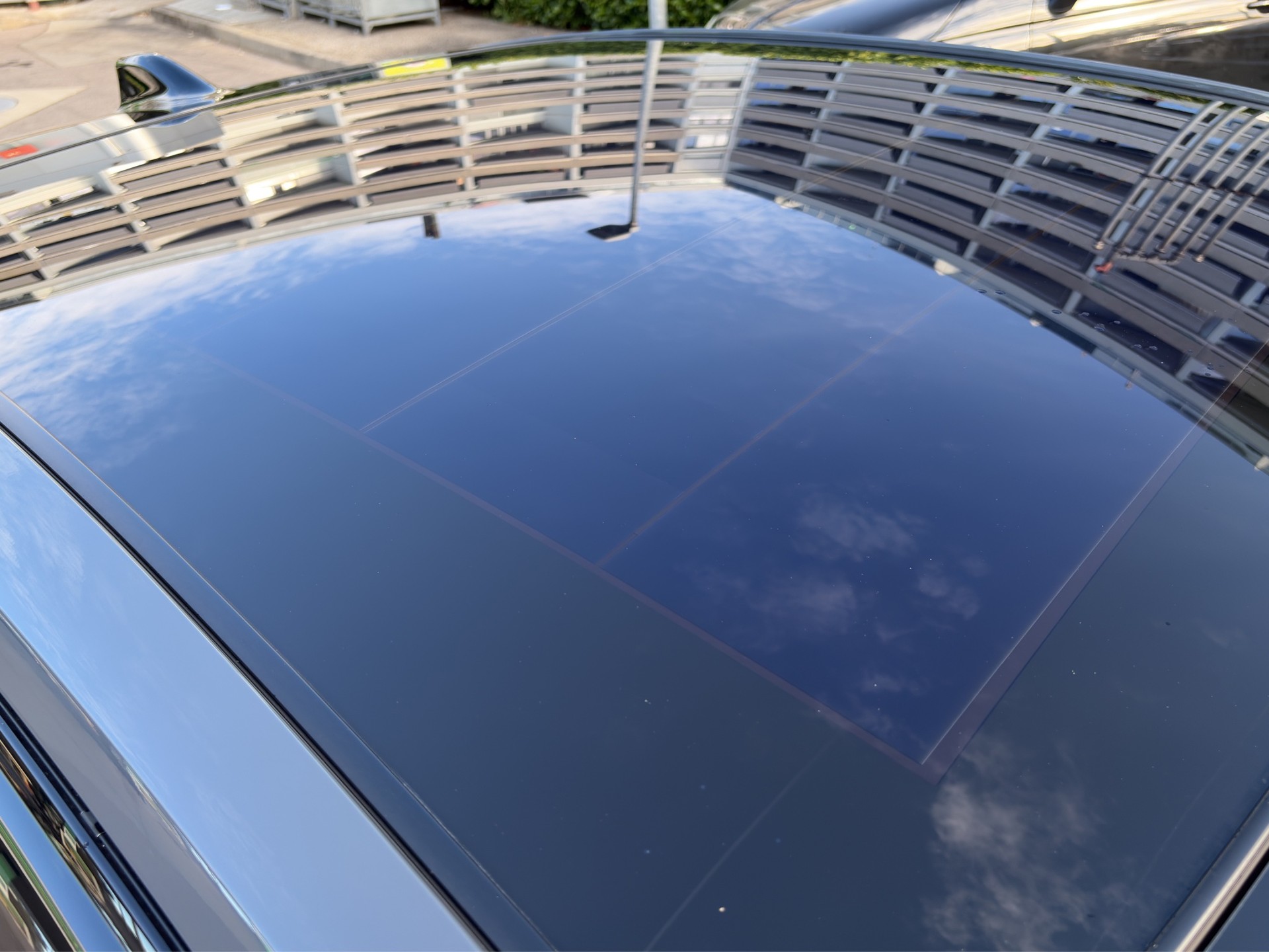 TOYOTA Prius 2,0 VVT-i Plug-in Hybrid Premium-image-16