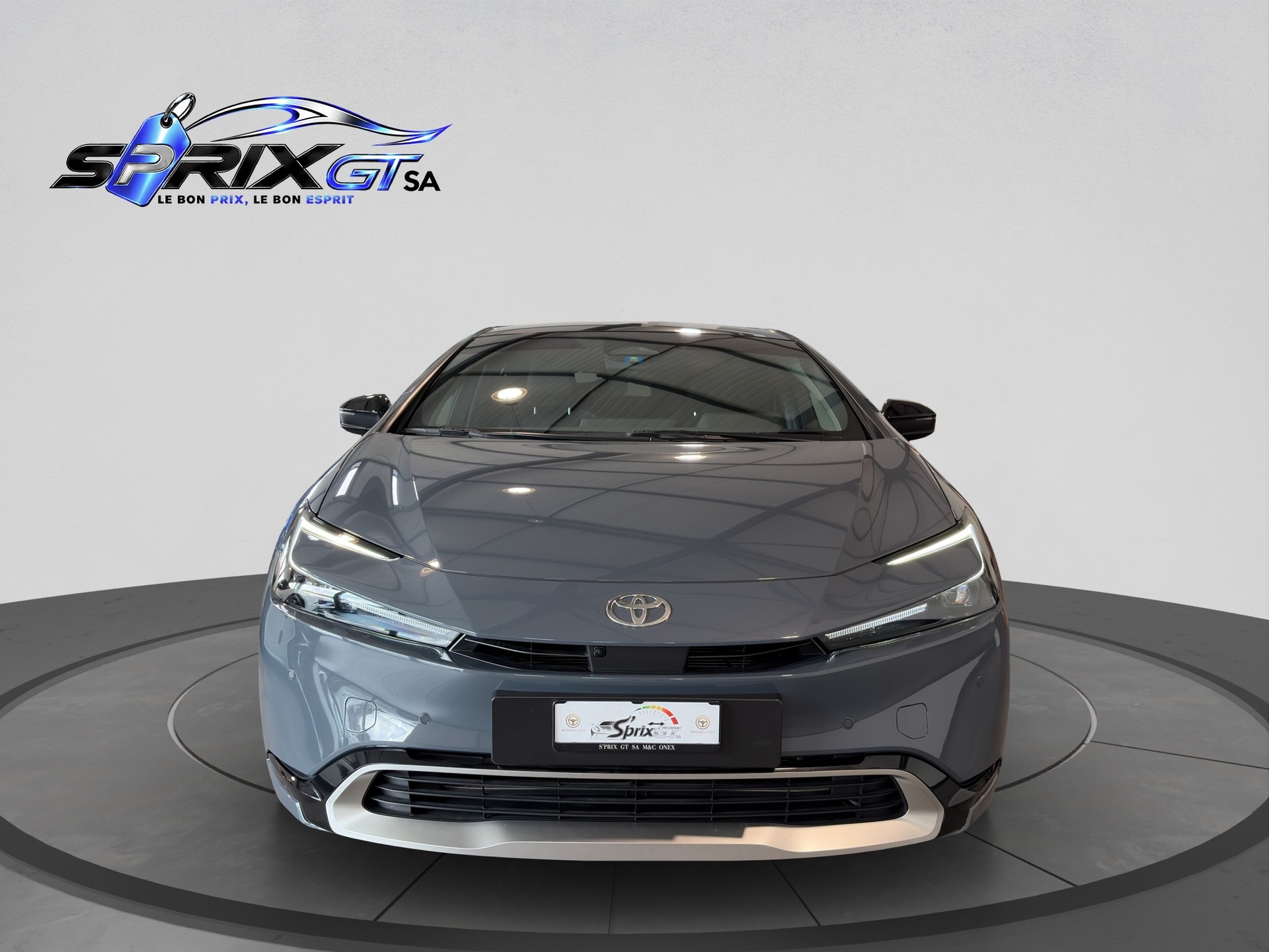 TOYOTA Prius 2,0 VVT-i Plug-in Hybrid Premium-image-1